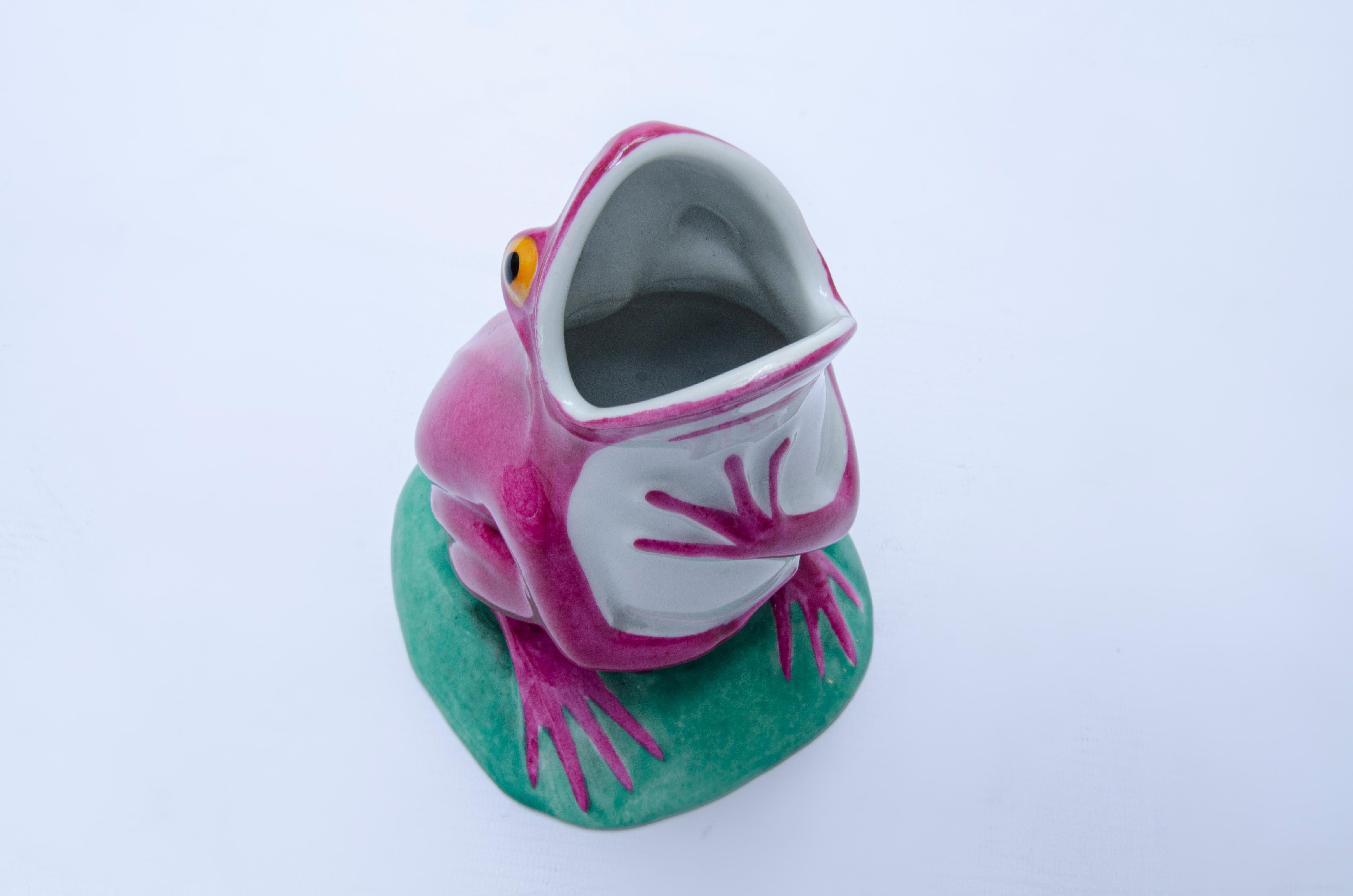 Bouque-Halter aus Keramik mit Frosch von Edouard-Marcel Sandoz (Französisch) im Angebot