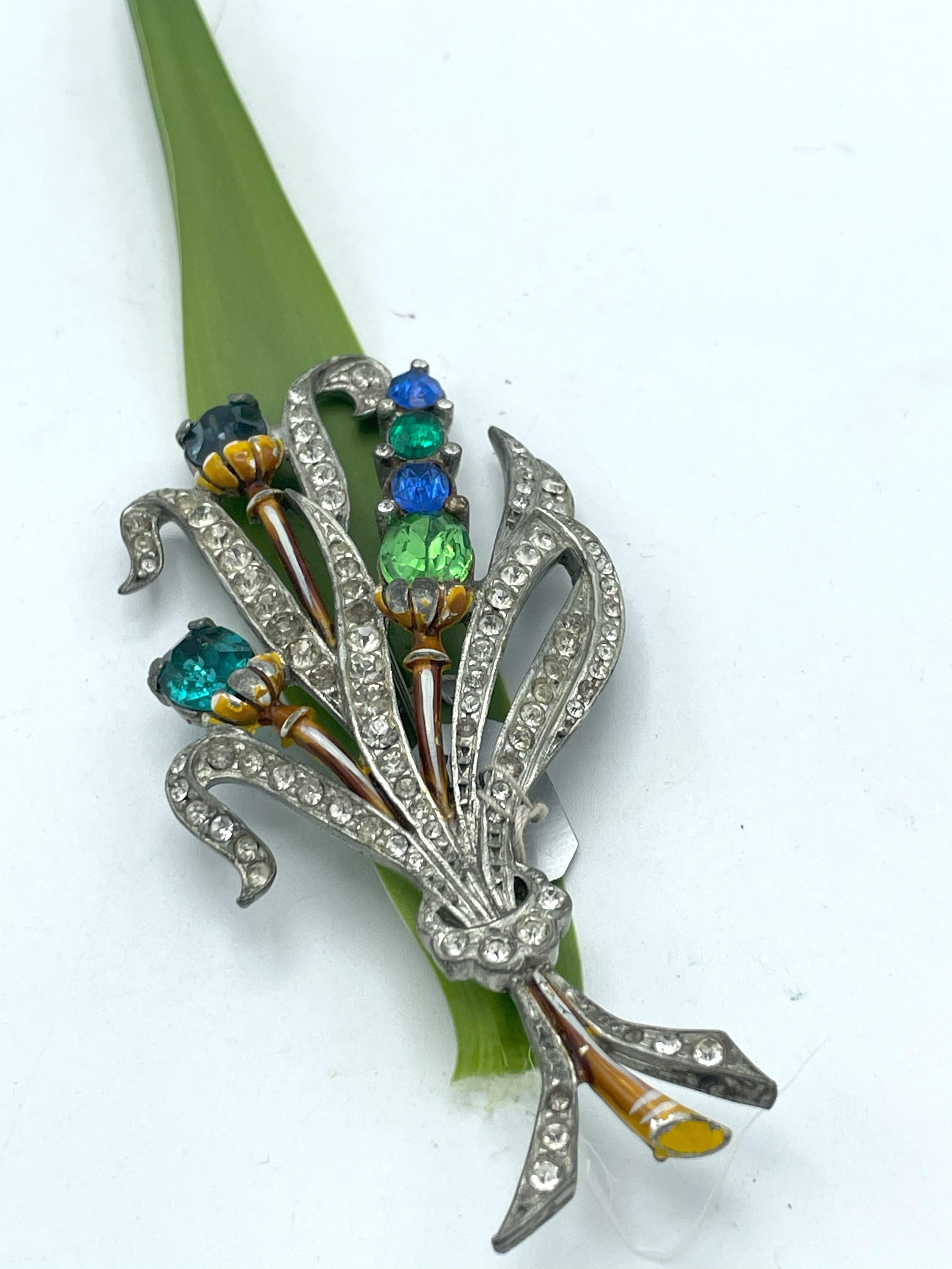 Bouquet brooch from the 1930/40s with blue, green and clear rhinestones, potash  For Sale 1