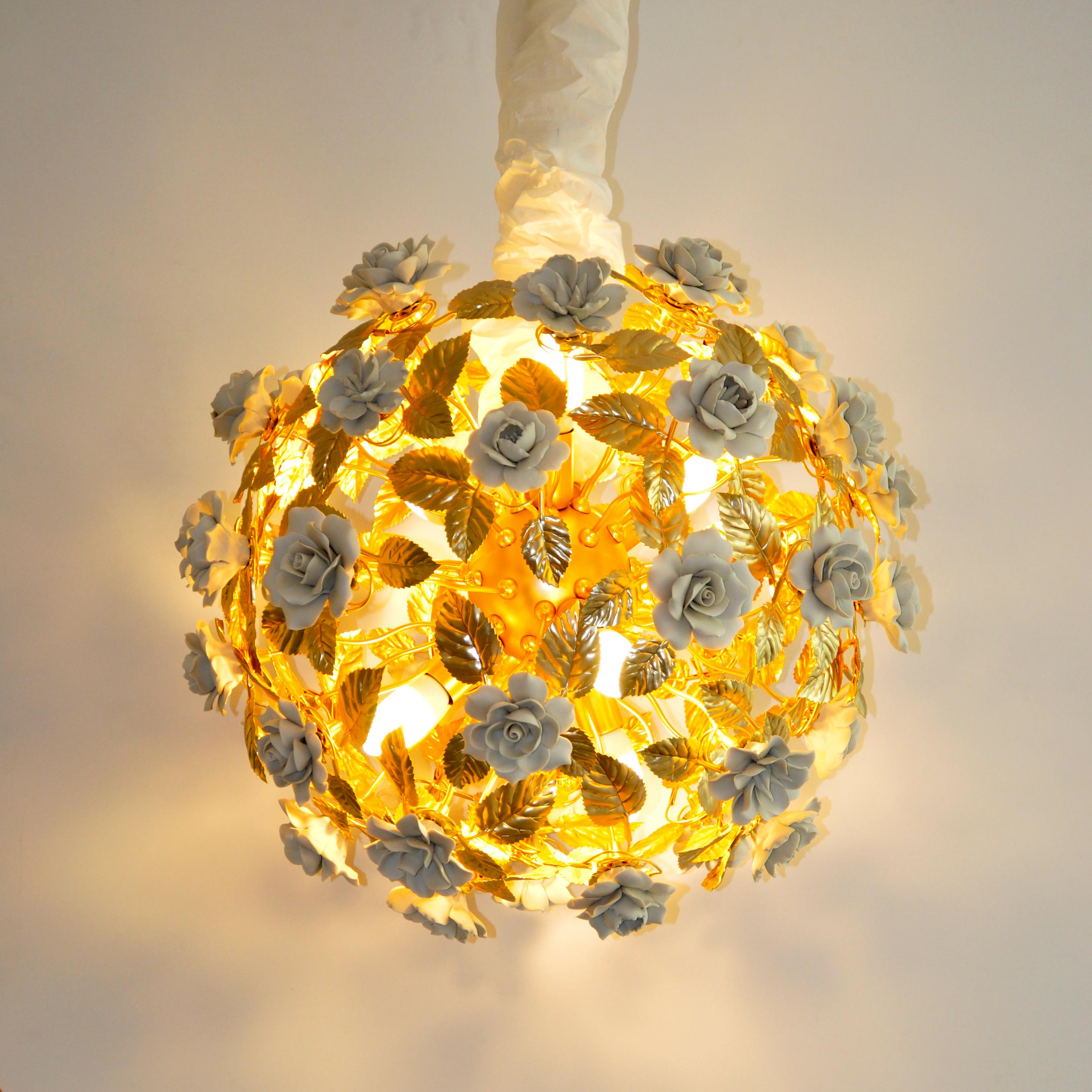 Romano classico Lampadario Bouquet - 6 luci in vendita