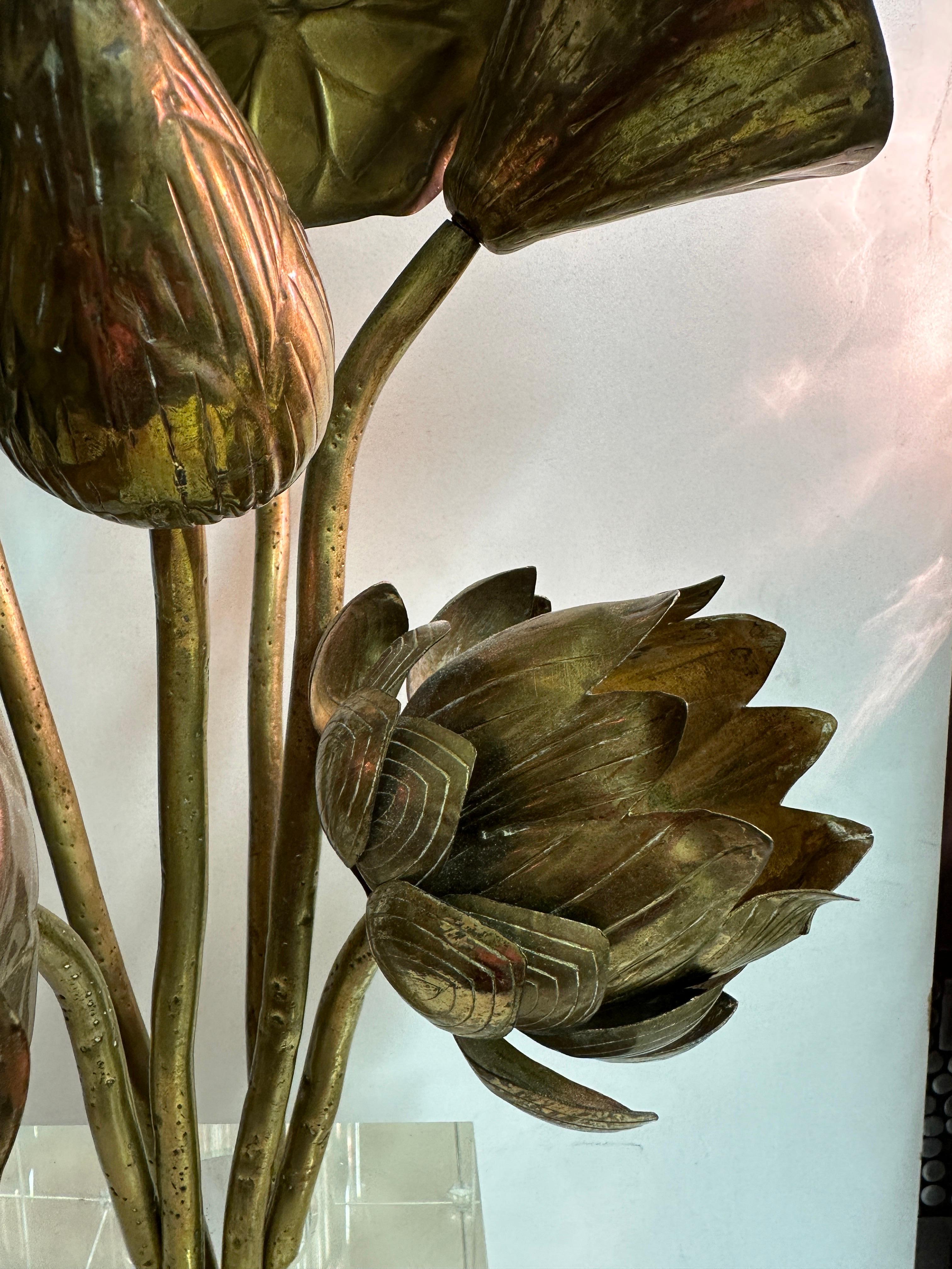 Blumenstrauß von Feldman Brass Lotus Blumen im Zustand „Gut“ im Angebot in North Hollywood, CA