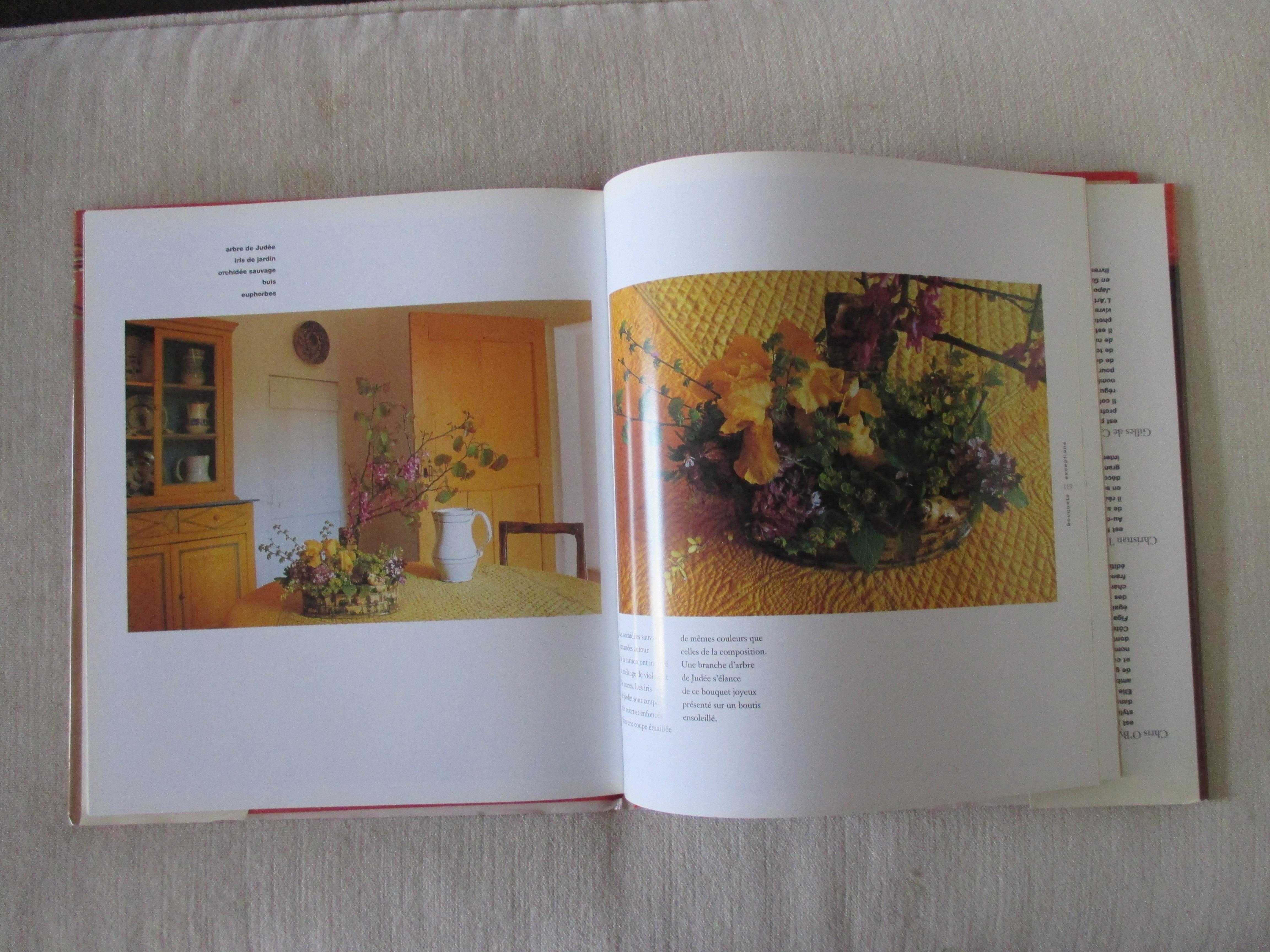 Bouquets Insolites hardcover book in French by Chris O'Byrne and Christian Tortu (florist)
Inspired by the seasons, emotions or simply nostalgia the bouquets presented here are characterized by the audacious associations of unusual elements....