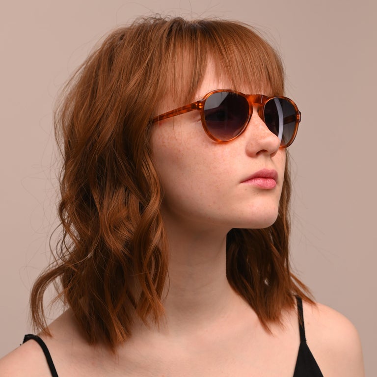Bourgeois aviator vintage sunglasses, FRANCE For Sale at 1stDibs display picture 1