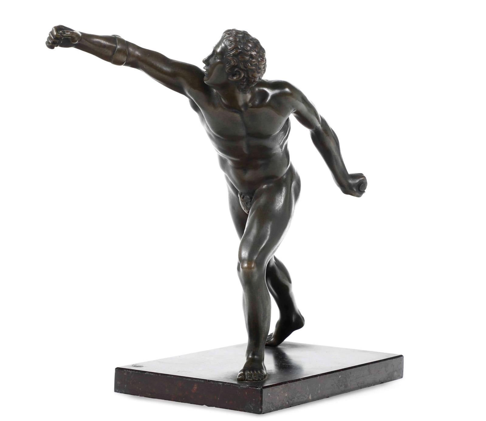 Fait main Gladiateur bourgeois.  Sculpture en bronze, signée HR Début du 20e siècle