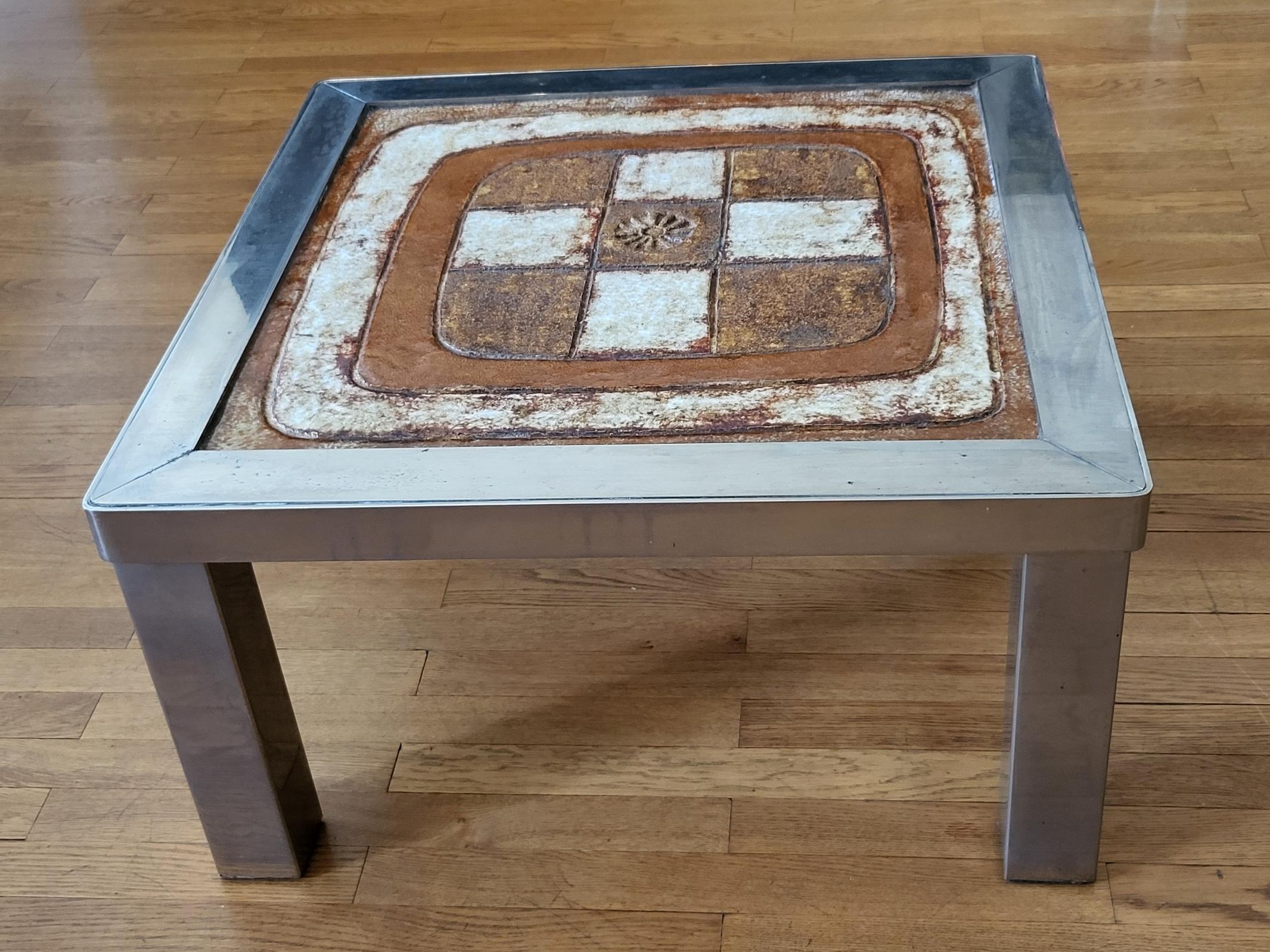 Bout de canapé Jean Gregorieff pour Roche Bobois céramique et chrome France 1970 en vente 12