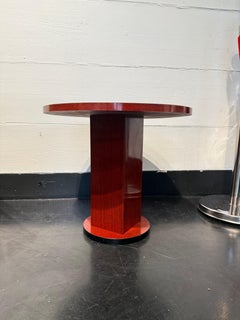 Bout de canapé rouge rond Art Deco