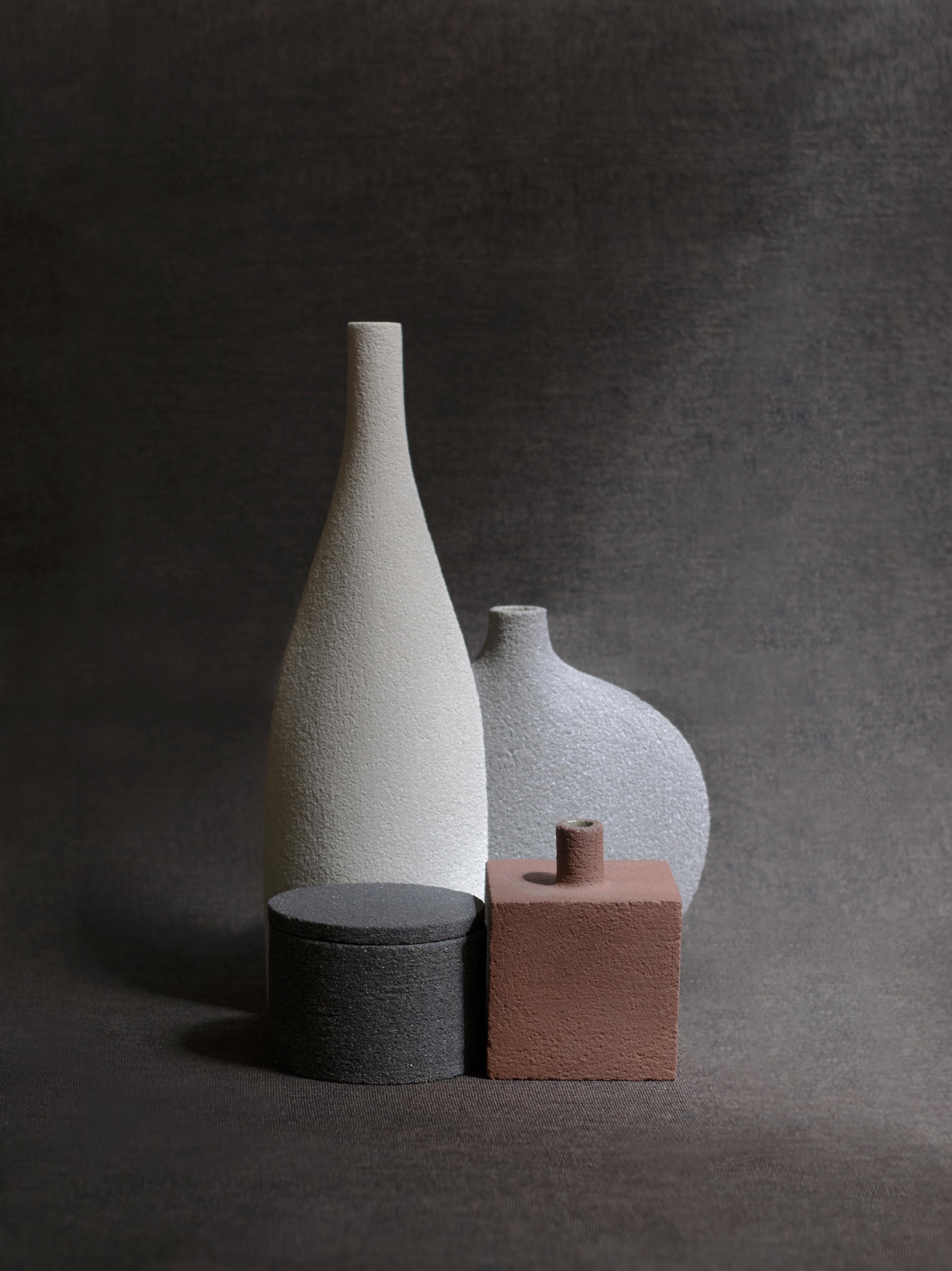 21st Century Bouteille 'M' Vase in White Ceramic, Hand-Crafted in France In New Condition In Marchaux-Chaudefontaine, FR
