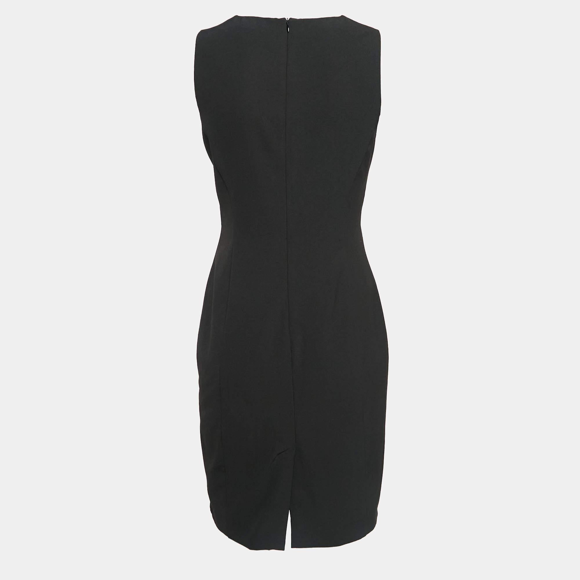 Experience the joy of expert tailoring with this designer dress for women. Meticulously made it offers a flawless fit and luxe details ensuring unmatched comfort. This beautiful creation will elevate your style effortlessly.