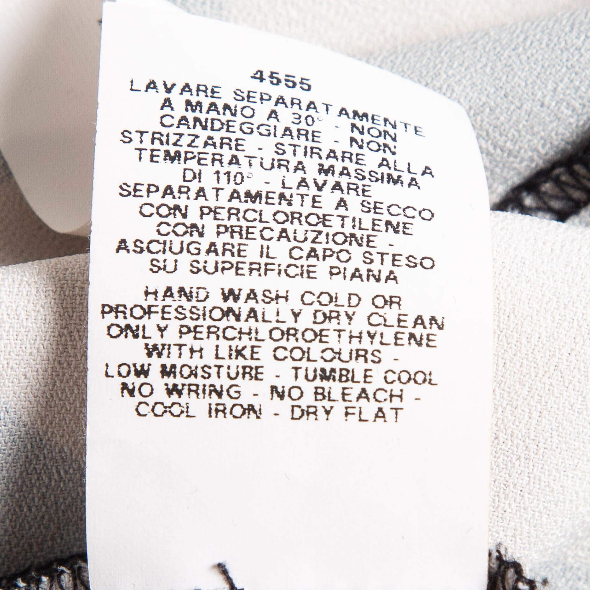 Boutique Moschino - Sweat-shirt en crêpe extensible imprimé à pois noirs/blancs M Pour femmes en vente