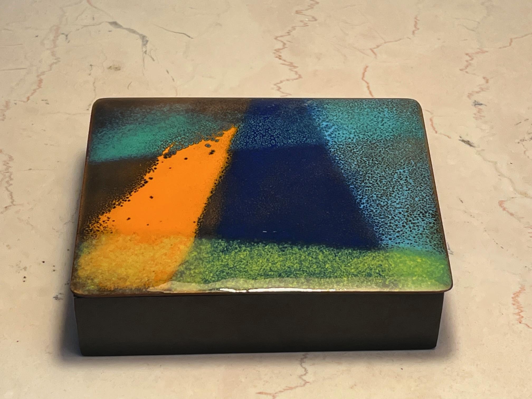 A charming jewelry box with enamel decoration by Bovano. See matching bowl. Unusual abstract pattern.