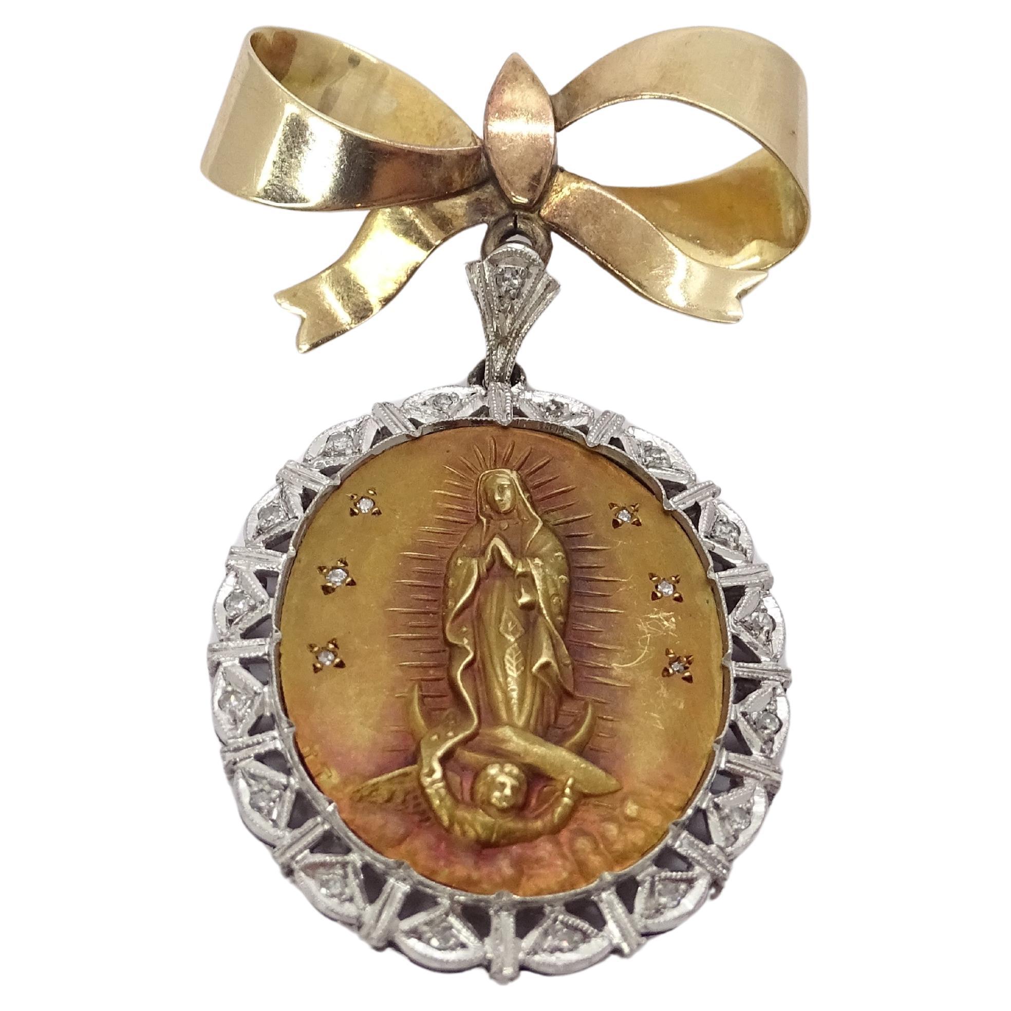  Broche / épingle à nœud - Or rose, diamants blancs et de taille ancienne, "Vierge  Guadalupe en vente