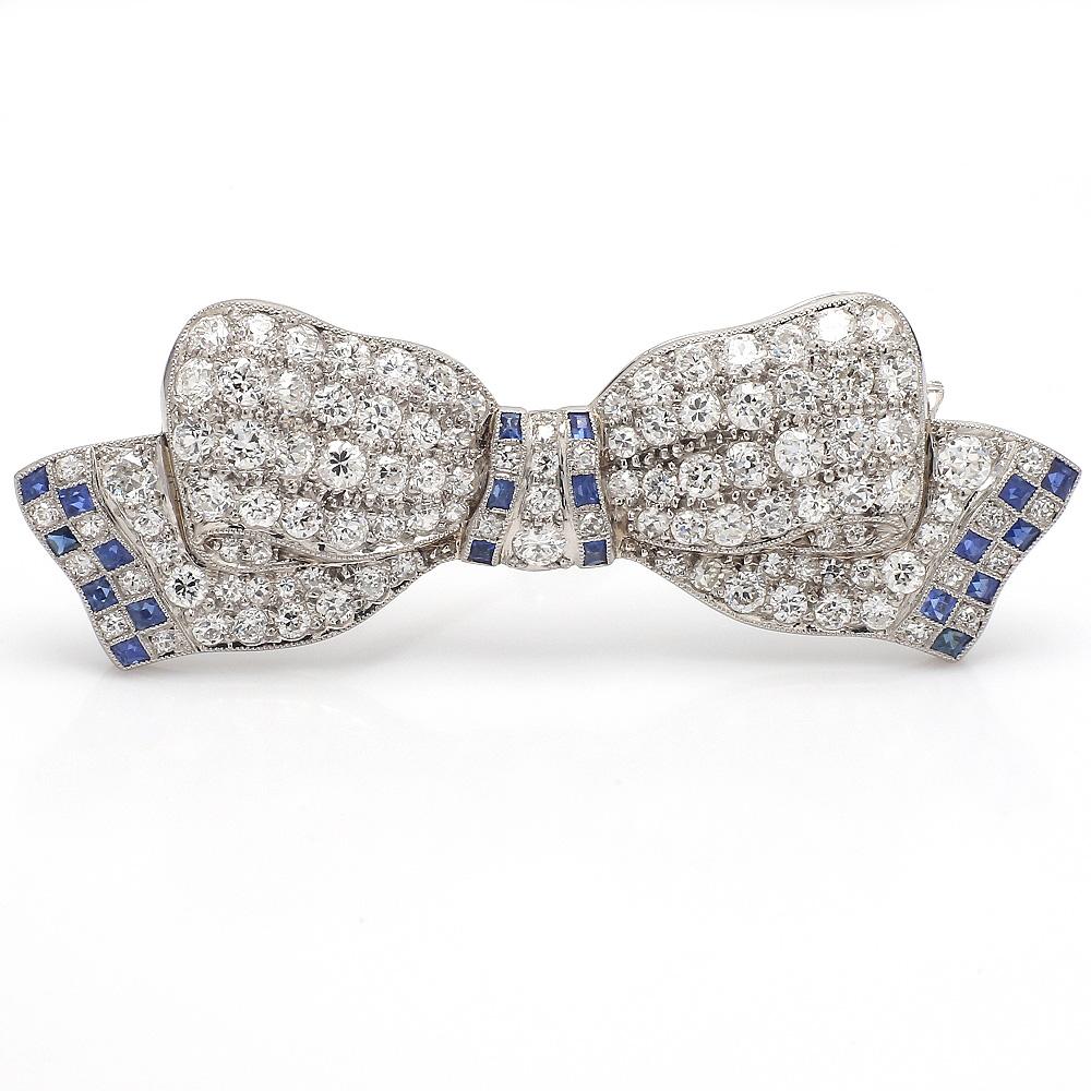 Women's Bow Brooch with French and Euro-Cut Diamonds For Sale