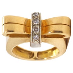 Bow Diamond Ring 18 Karat Yellow and White Gold 