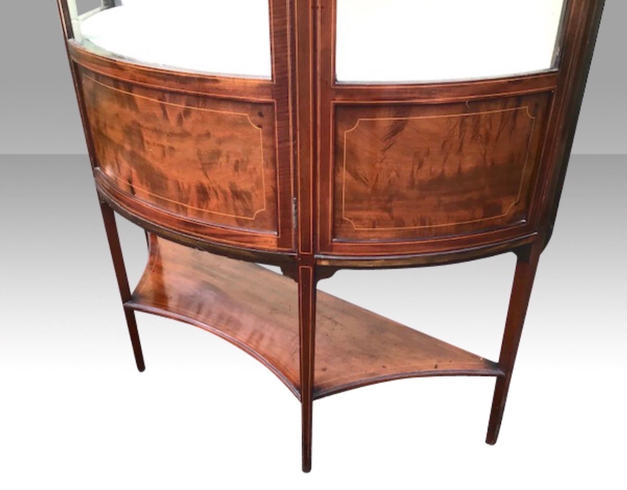 European Bow Fronted Inlaid Mahogany Antique Display Cabinet Vitrine by Maple and Co For Sale