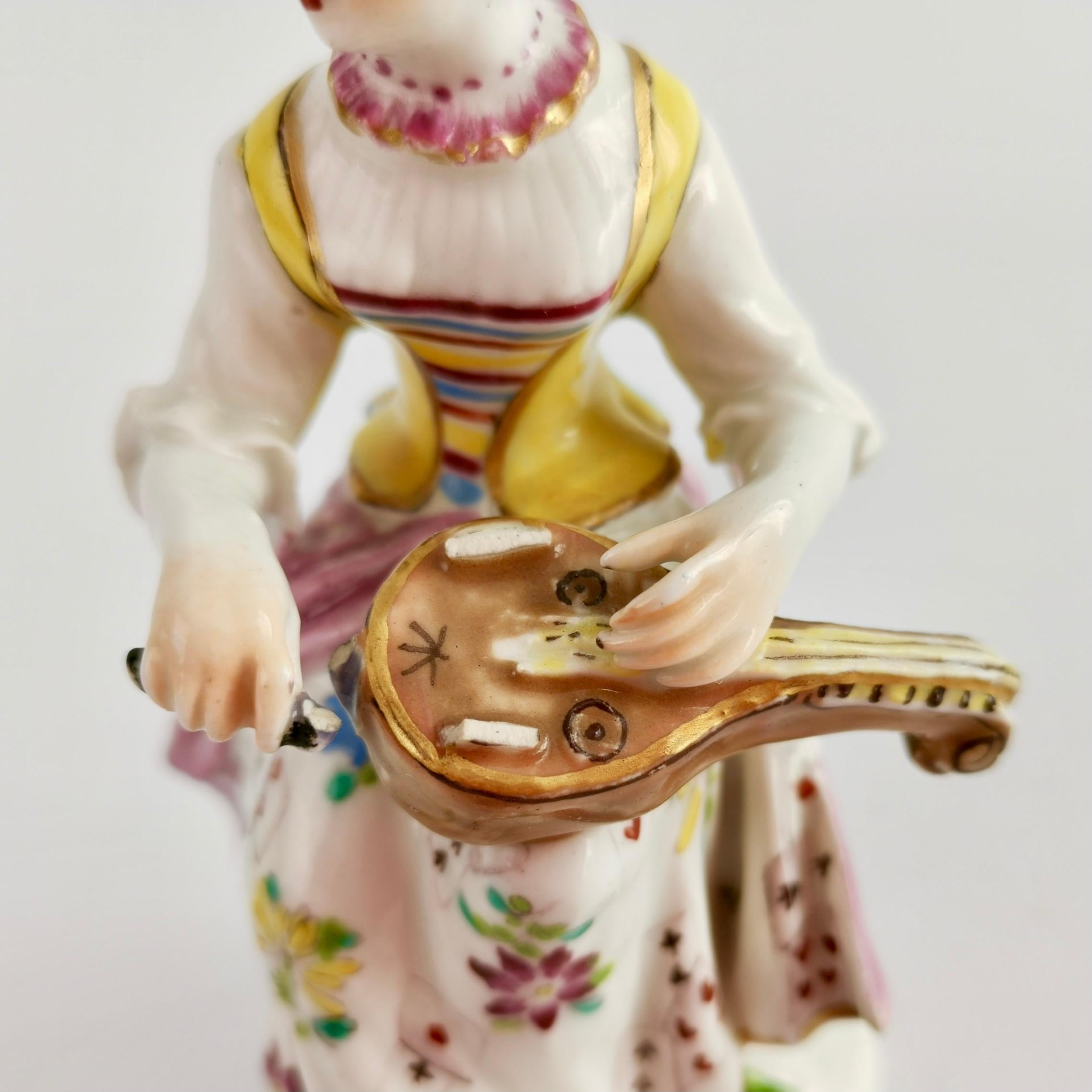 Hand-Painted Bow Pair of Porcelain Figures, Arlecchino and Columbina, Rococo ca 1758 For Sale