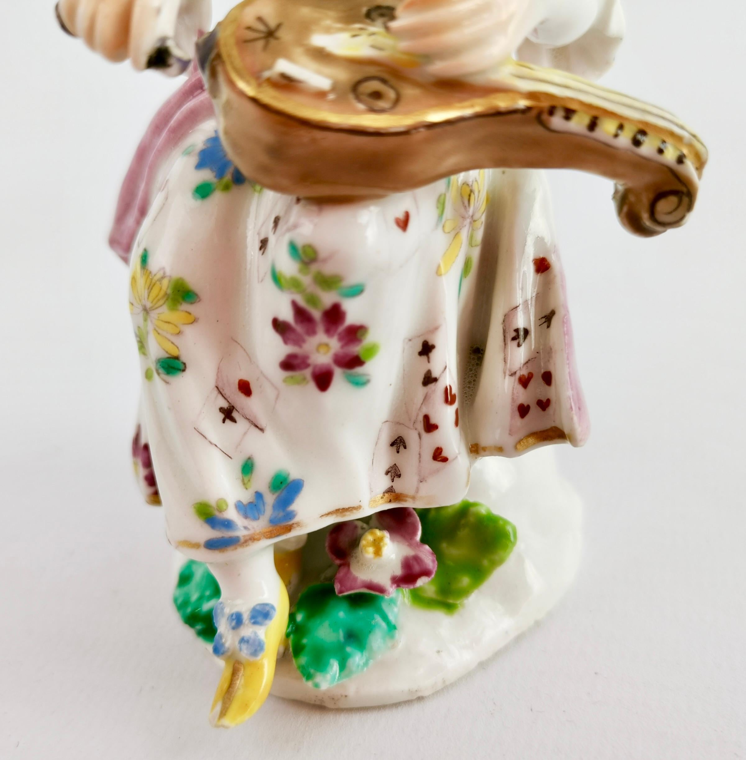 Bow Pair of Porcelain Figures, Arlecchino and Columbina, Rococo ca 1758 In Good Condition For Sale In London, GB