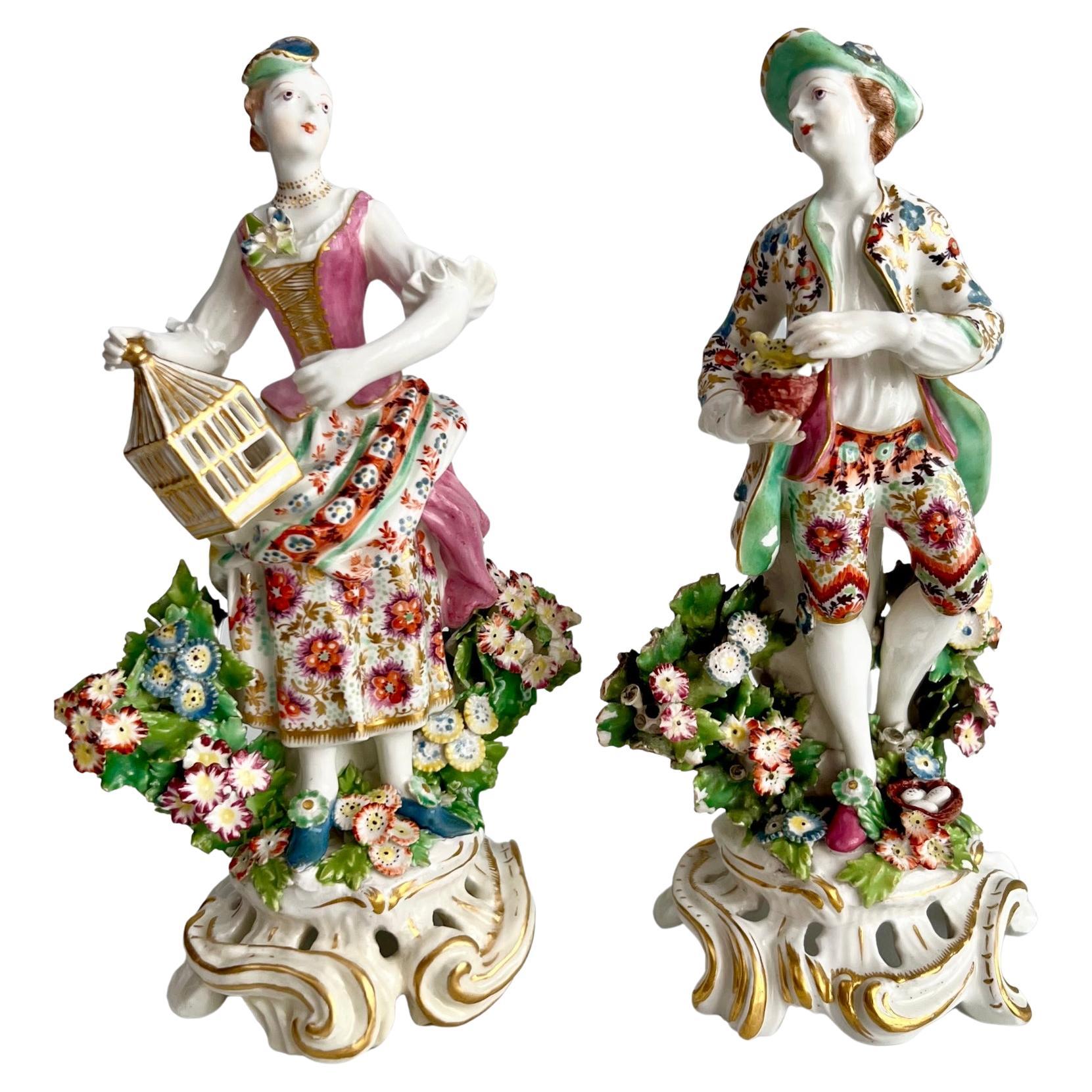 Paar Porzellanfiguren der Freiheit und Matrimony mit Schleife, Rokoko 1760-1764