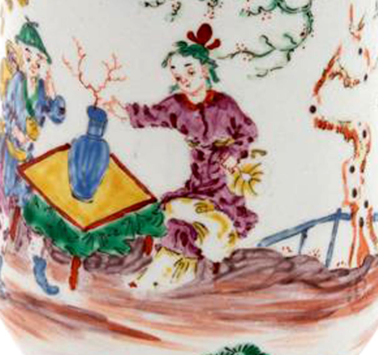 Anglais Tankard en porcelaine chinoiseries avec nœud, Bow, Londres, 1760-1765 en vente