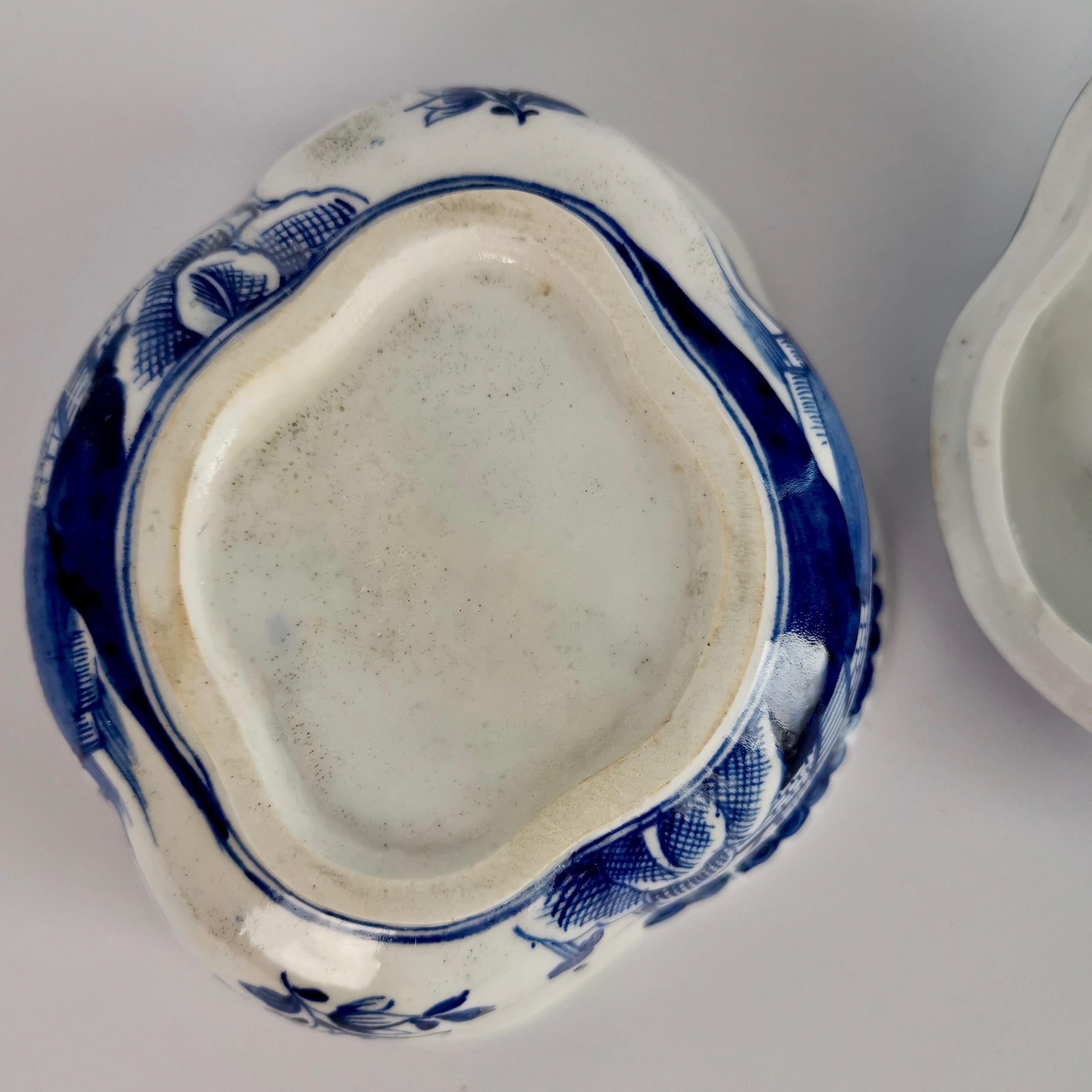 Derby Porcelain Cream Pot with Cover, Blue and White, ca 1765 6