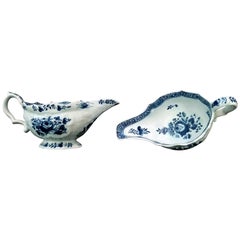 Bow Porcelain Pair of Blue and White Sauce Boats, circa 1760