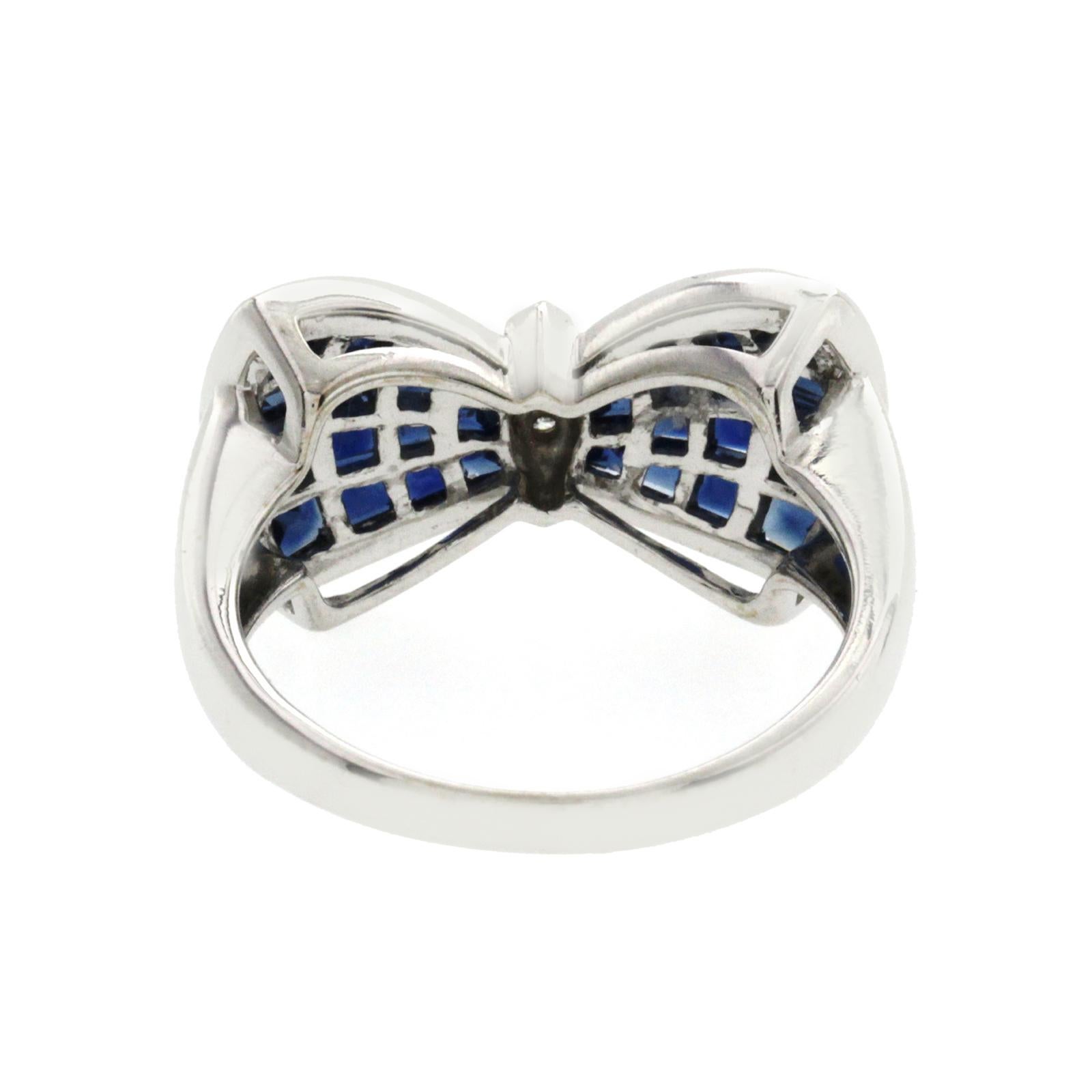 Women's Bow Tie 5.20 Carat Sapphires and Diamonds in 18 Karat White Gold Band Ring For Sale