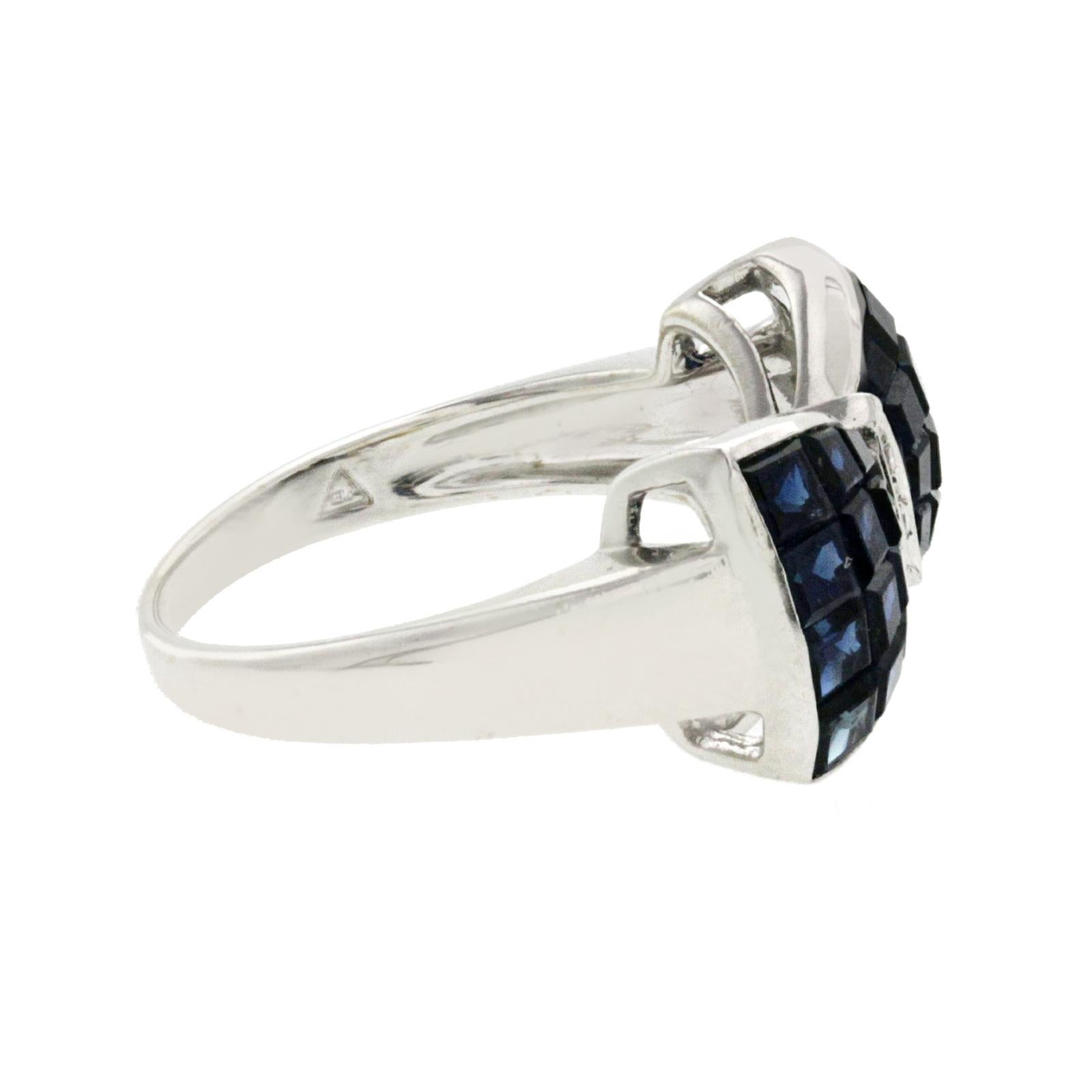 Bow Tie 5.20 Carat Sapphires and Diamonds in 18 Karat White Gold Band Ring For Sale 1