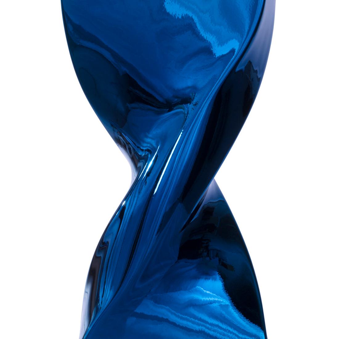 Lámpara de Sobremesa Bow Tie Alu Azul XL o L en Nuevo estado para la venta en Paris, FR