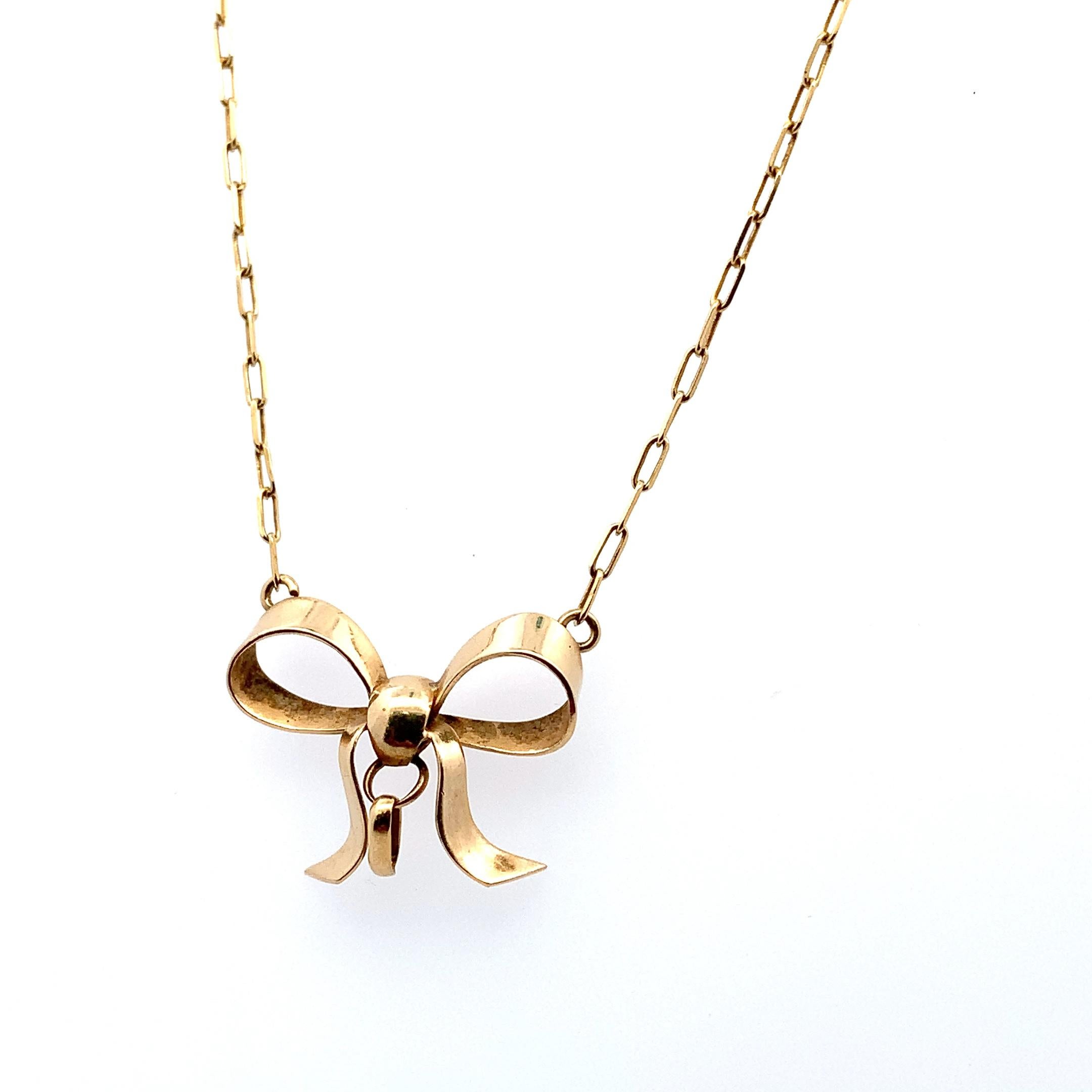 Fliege Vintage Anhänger Halskette Gelbgold im Angebot 2