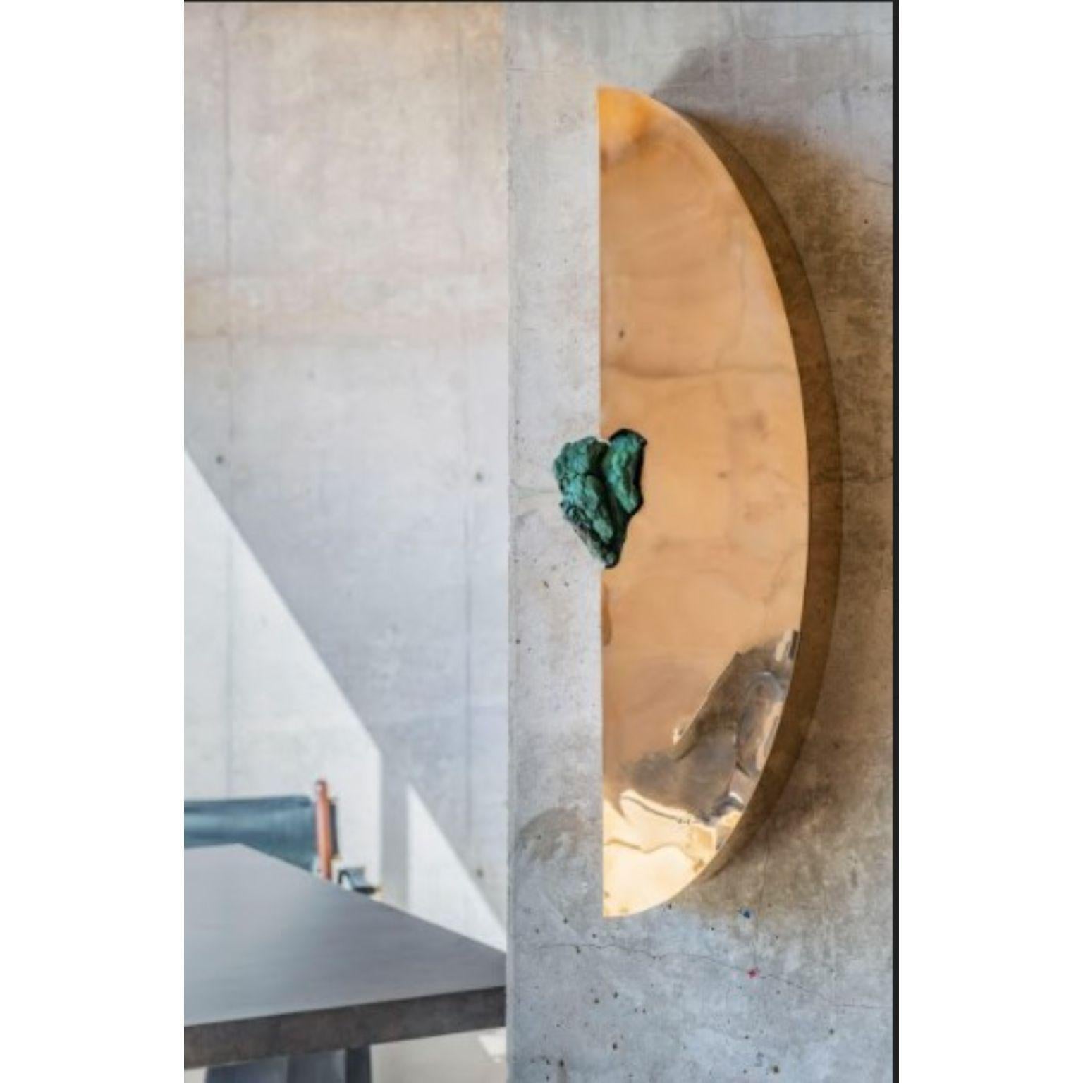 Armadio da parete a mezzaluna in bronzo con pietra naturale Greene & Greene di Pierre De Valck In condizioni Nuovo in vendita a Geneve, CH