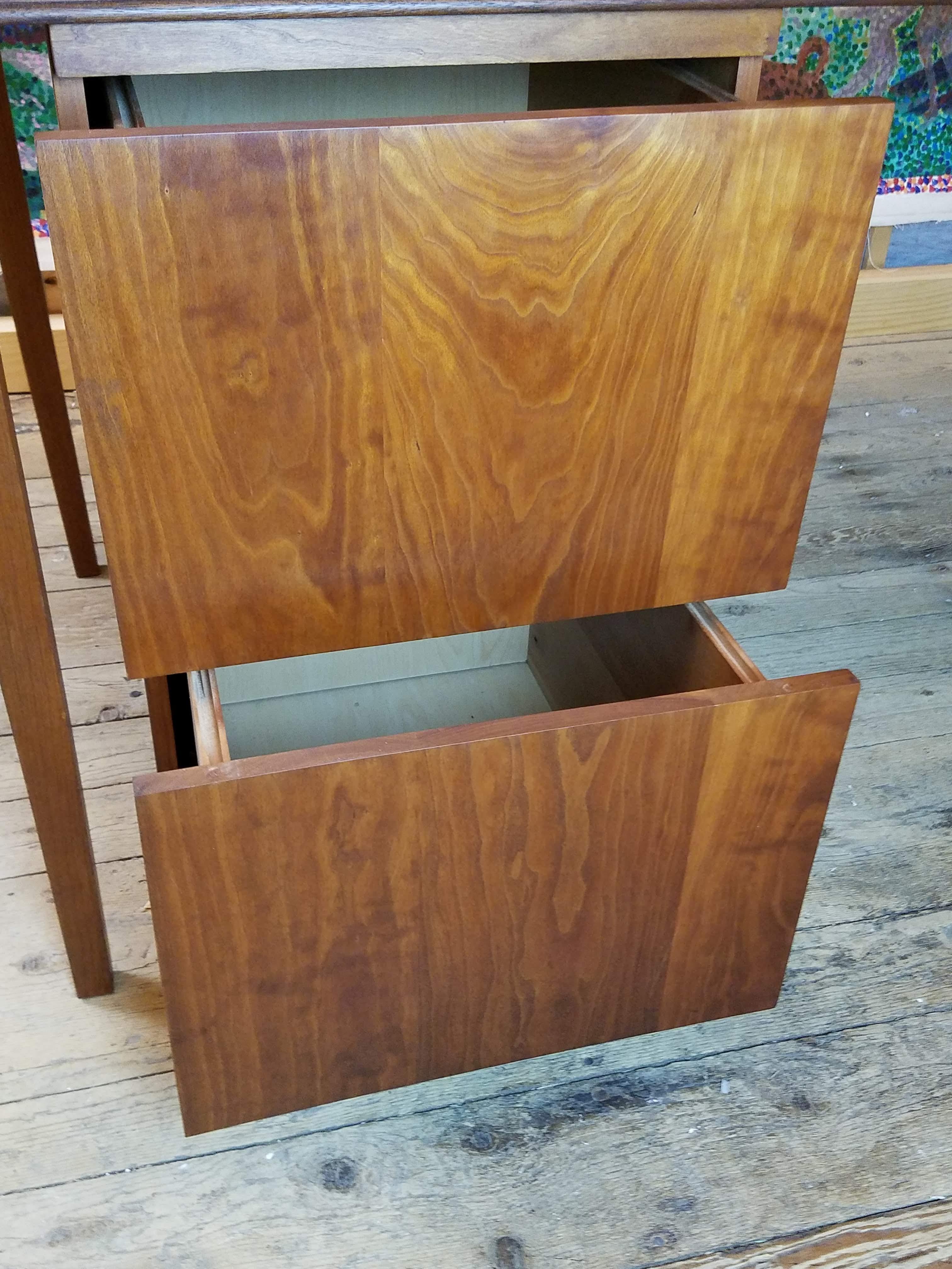 Bowed Front Solid Cherry Desk with Suspended Drawers Maine Studio 1980s For Sale 8