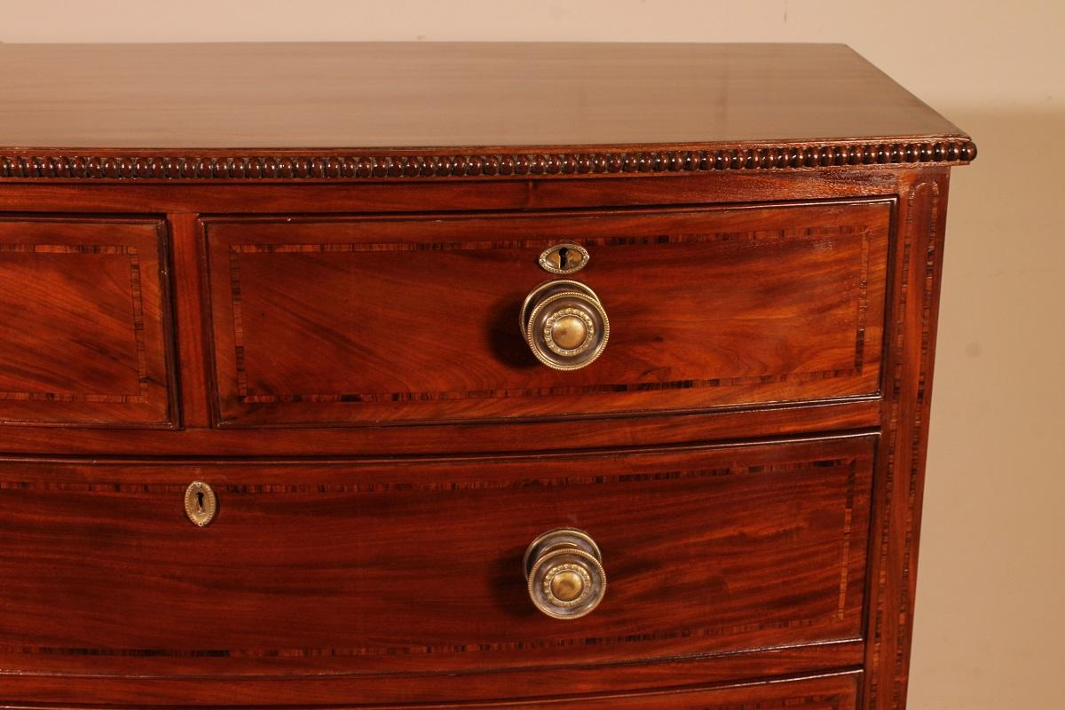 19th Century Bowfront Chest of Drawers / Commode in Mahogany and Inlays, Circa 1800