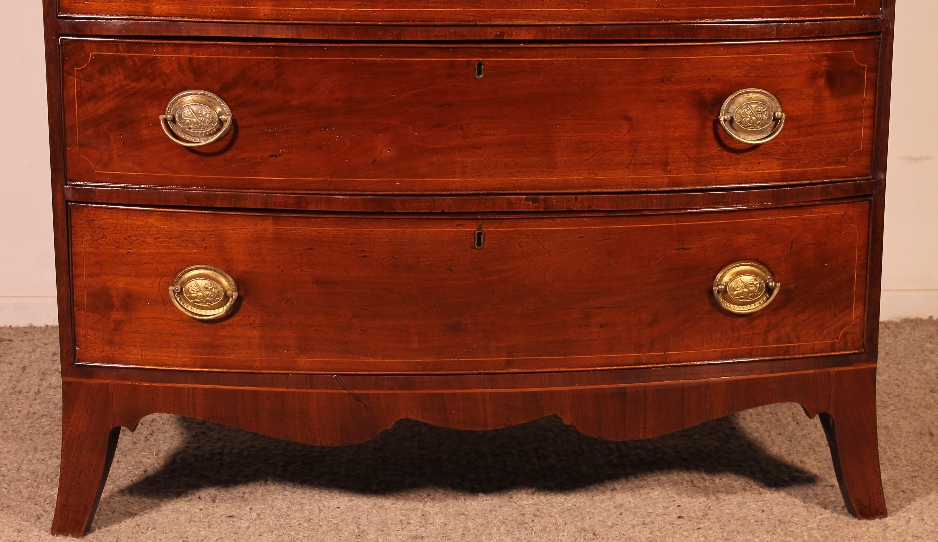 British Bowfront Chest Of Drawers Regency Period In Mahogany Circa 1800 For Sale