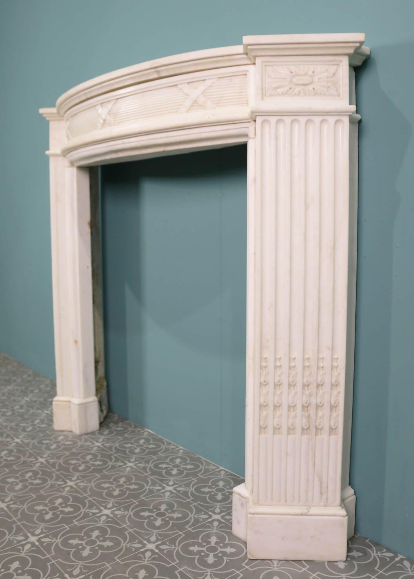 Bowfronted Antique White Marble Fire Mantel In Fair Condition For Sale In Wormelow, Herefordshire