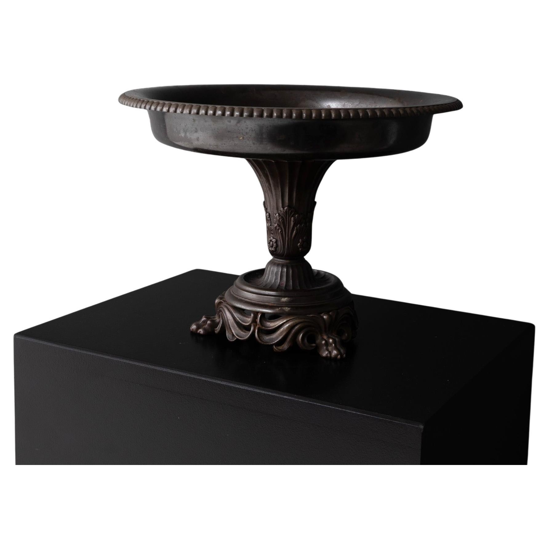 Bowl, Bronze, after a Design by Karl Friedrich Schinkel en venta