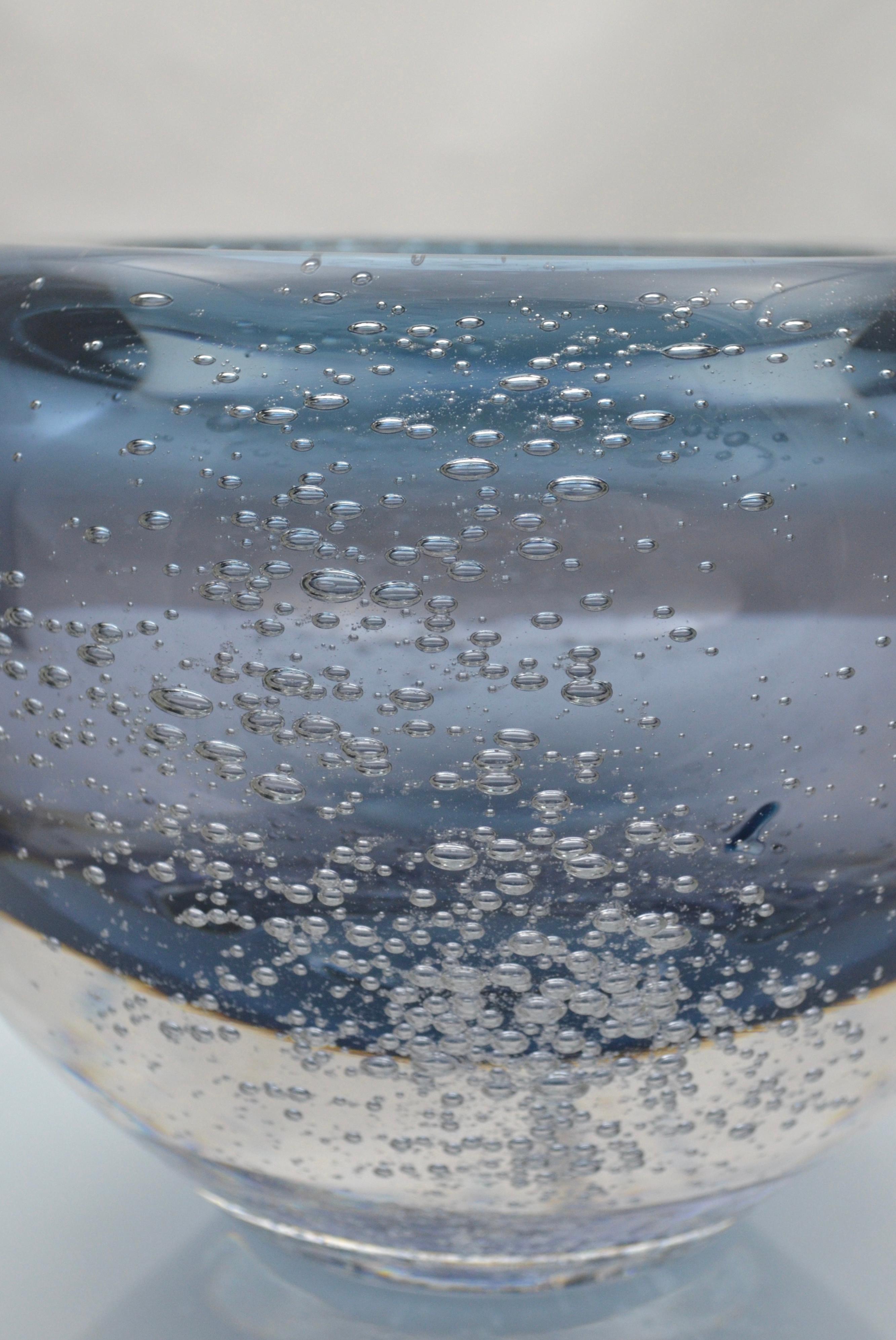 Eco-Kristallvase „Bowl Bubbles“ von BF Glass Studio, 2021 (Portugiesisch) im Angebot