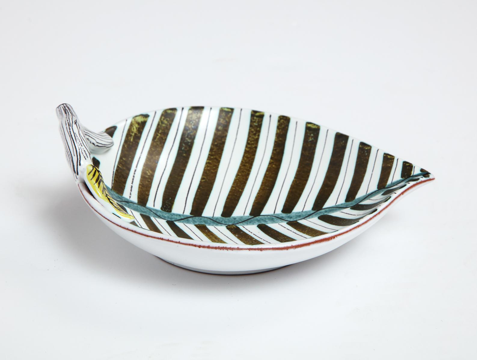 Porcelain Ceramic Bowl by Stig Lindberg, Scandinavian Midcentury, Sweden, Faience