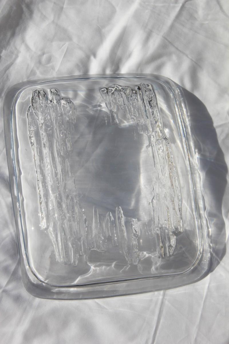 Milieu du XXe siècle Bol rectangulaire transparent de forme rectangulaire signé Daum Design France, 1960 en vente