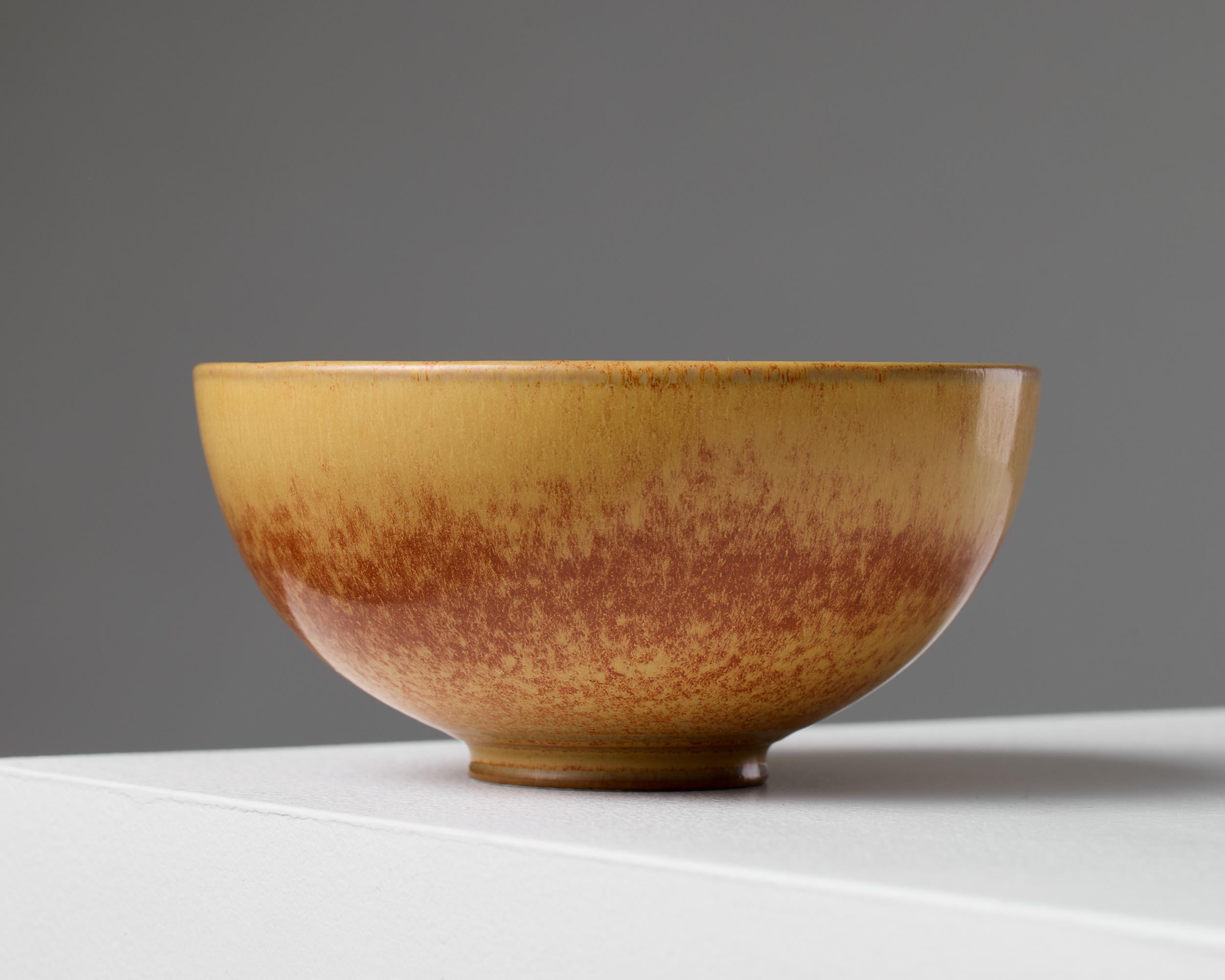 Mid-20th Century Bowl designed by Gunnar Nylund, Rörstrand Sweden, 1950s For Sale