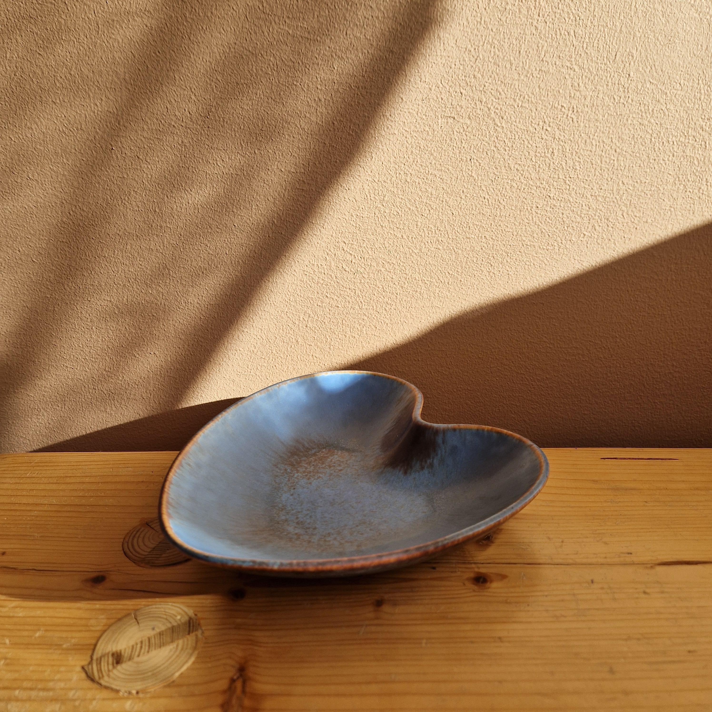 Mid-Century Modern Bowl, Gunnar Nylund, Rörstrand, 1950's For Sale