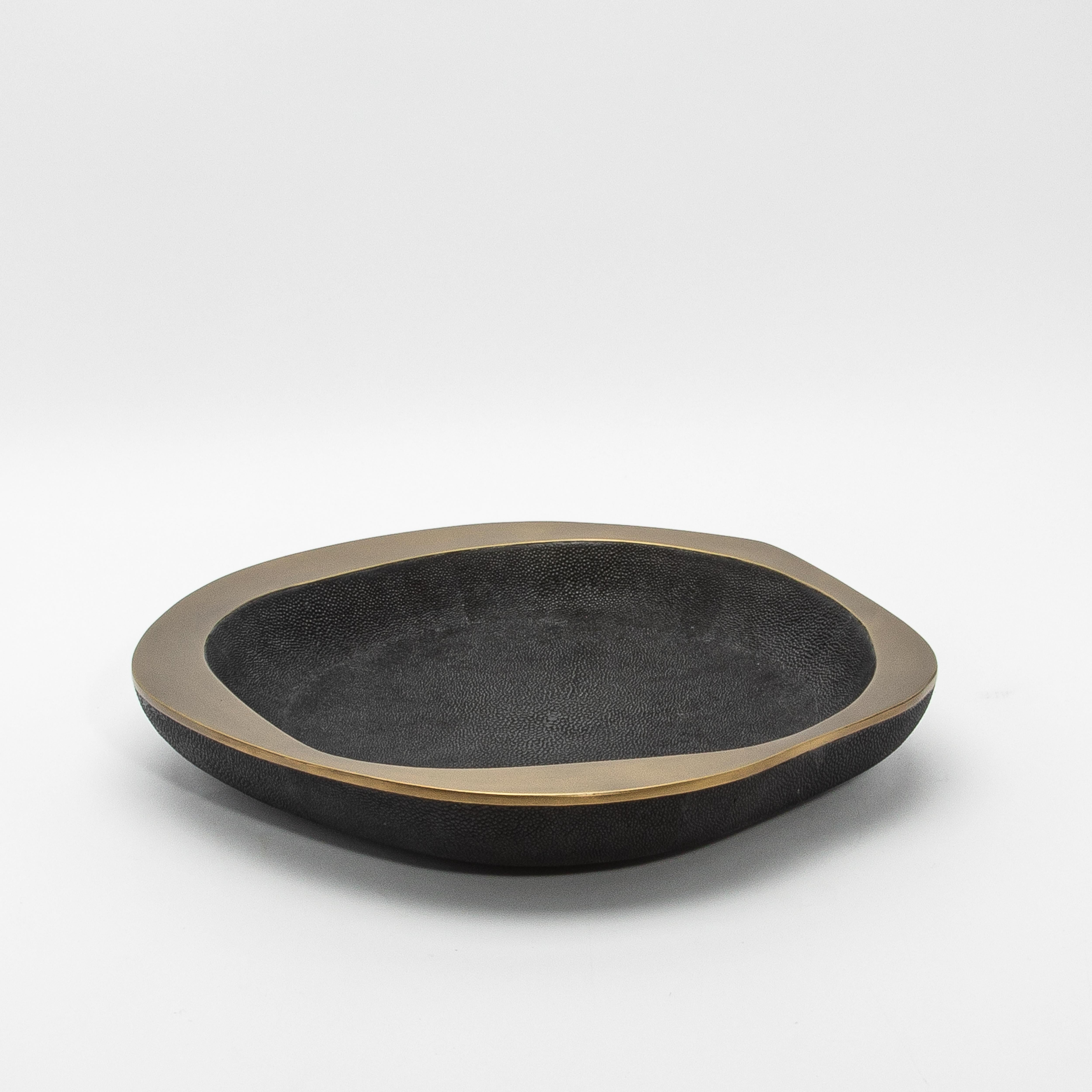 Art Deco Bowl in Black Shagreen with Bronze Patina Brass Details by R&Y Augousti For Sale