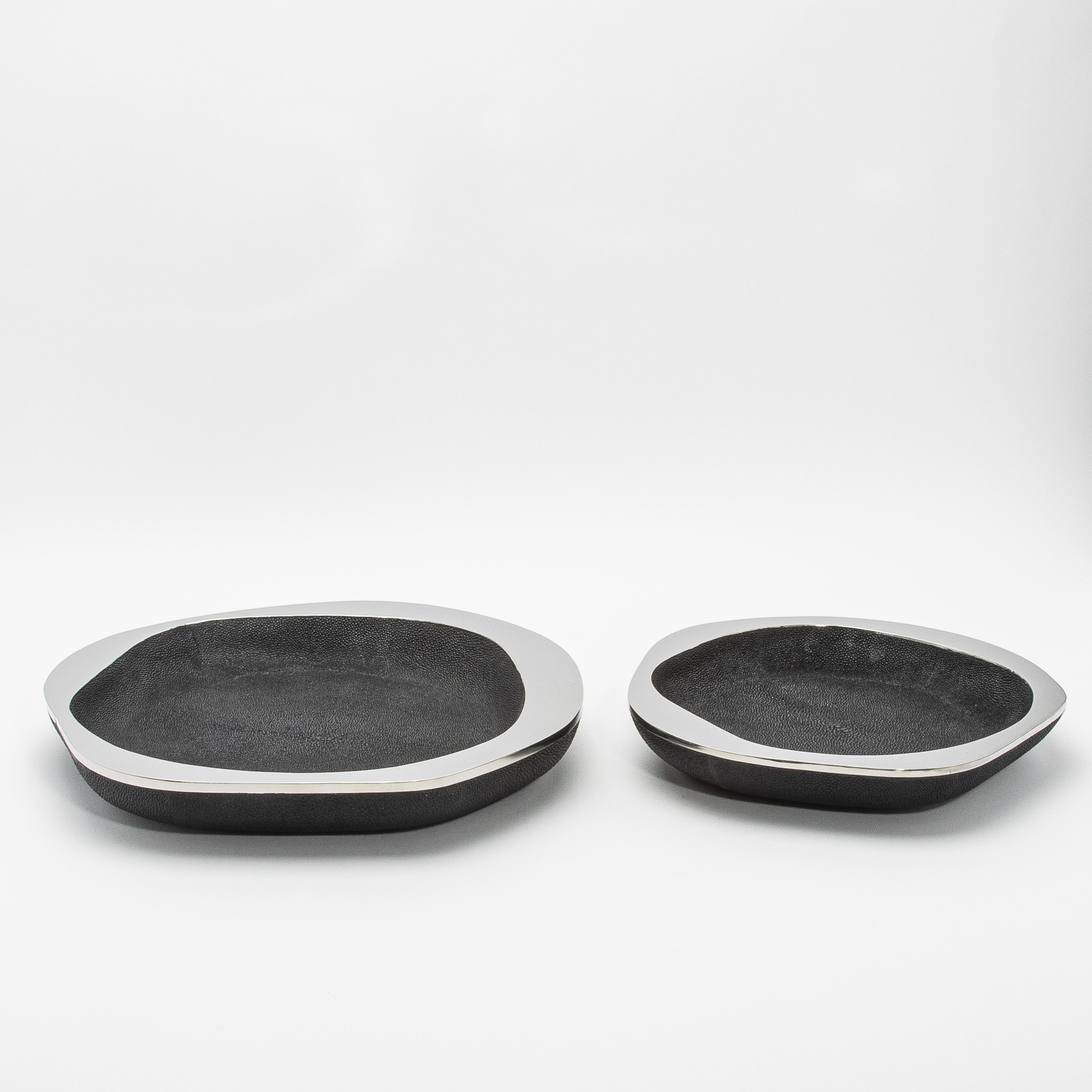Bowl in Black Shagreen with Stainless Steel Details by R&Y Augousti In New Condition For Sale In West Hollywood, CA
