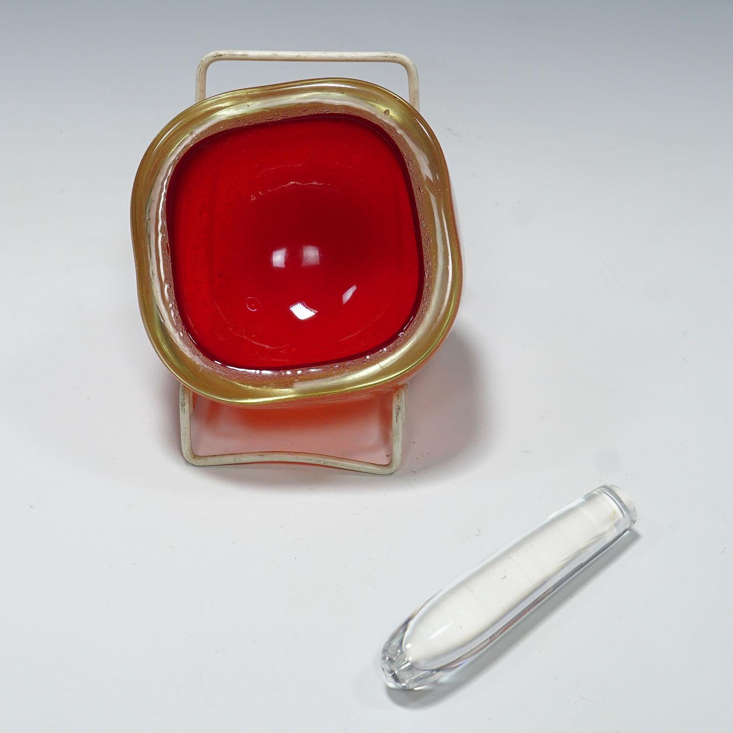 Italian Bowl in Red Sommerso Glass, Flavio Poli for Seguso Murano 1940s For Sale
