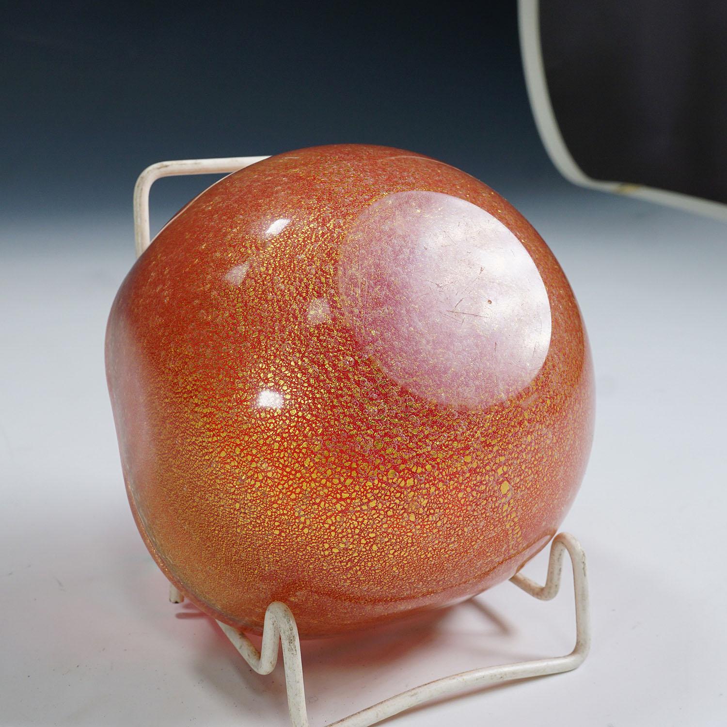 Art Glass Bowl in Red Sommerso Glass, Flavio Poli for Seguso Murano 1940s For Sale