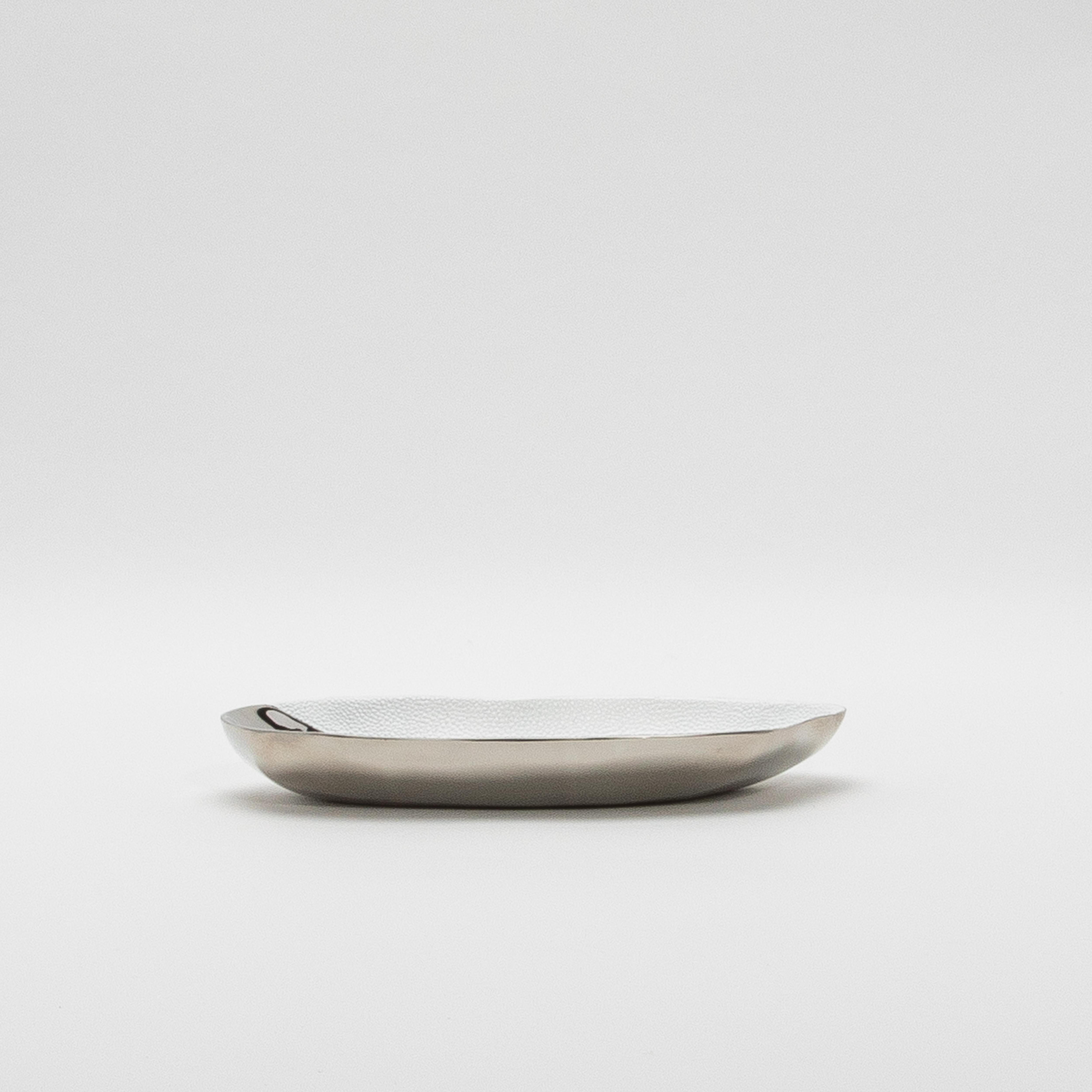 Hand-Crafted Bowl in Stainless Steel with White Shagreen Details by KIFU Paris For Sale