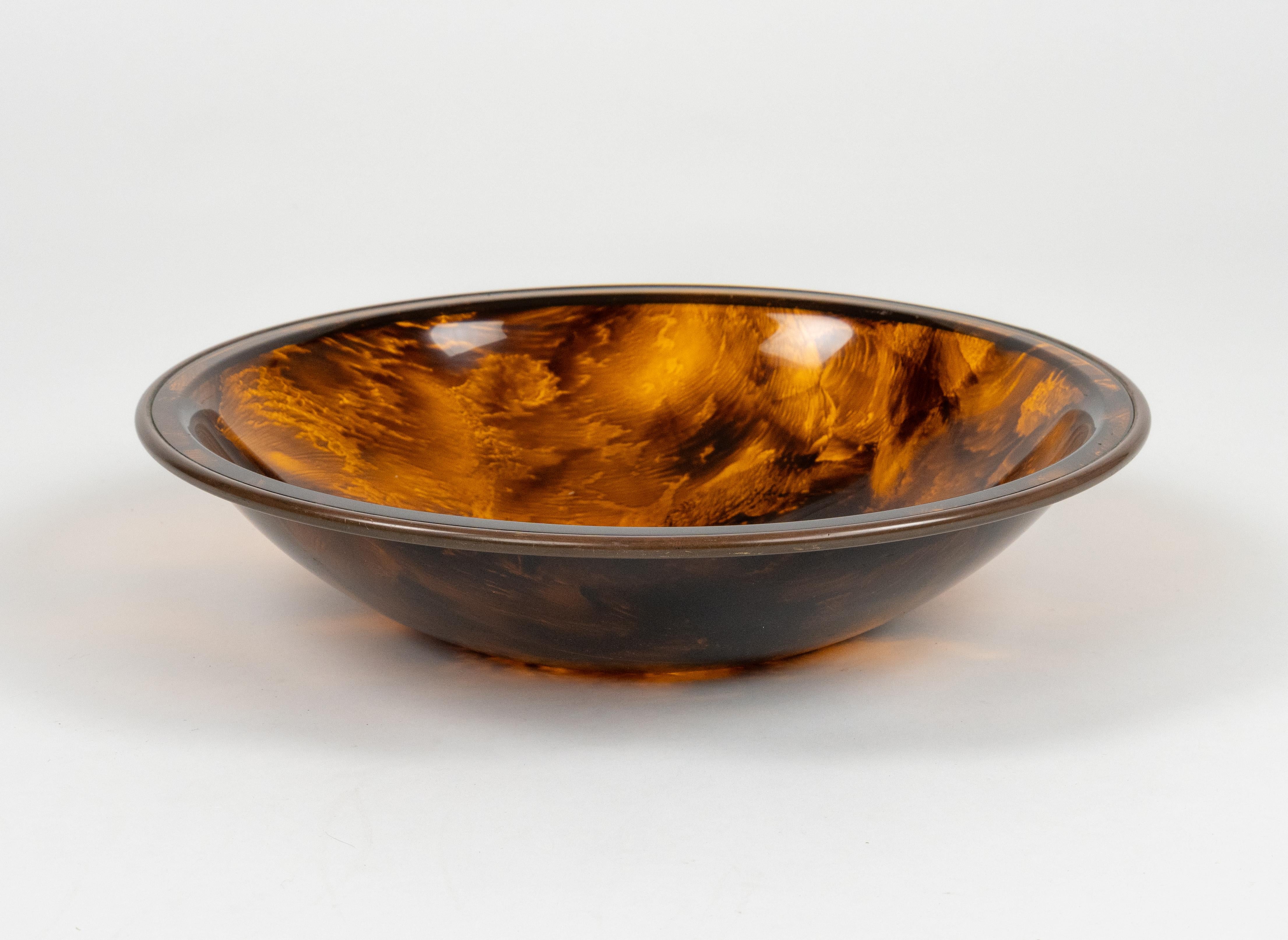 Bowl in Tortoiseshell Lucite Effect and Brass Christian Dior Style, Italy 1970s For Sale 1