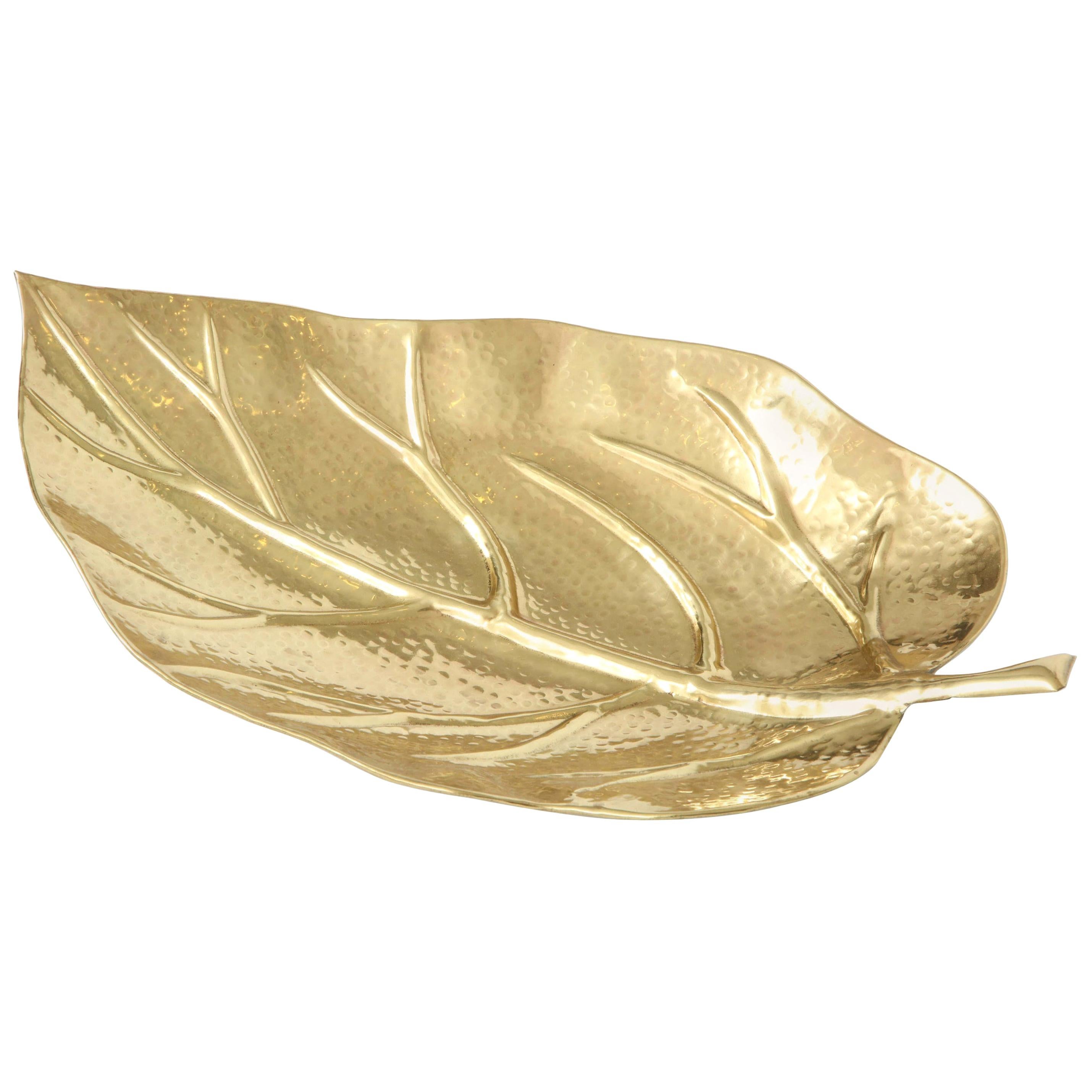 Bowl, Leaf Shape, Midcentury Italian, Brass, circa 1950, Polished Brass