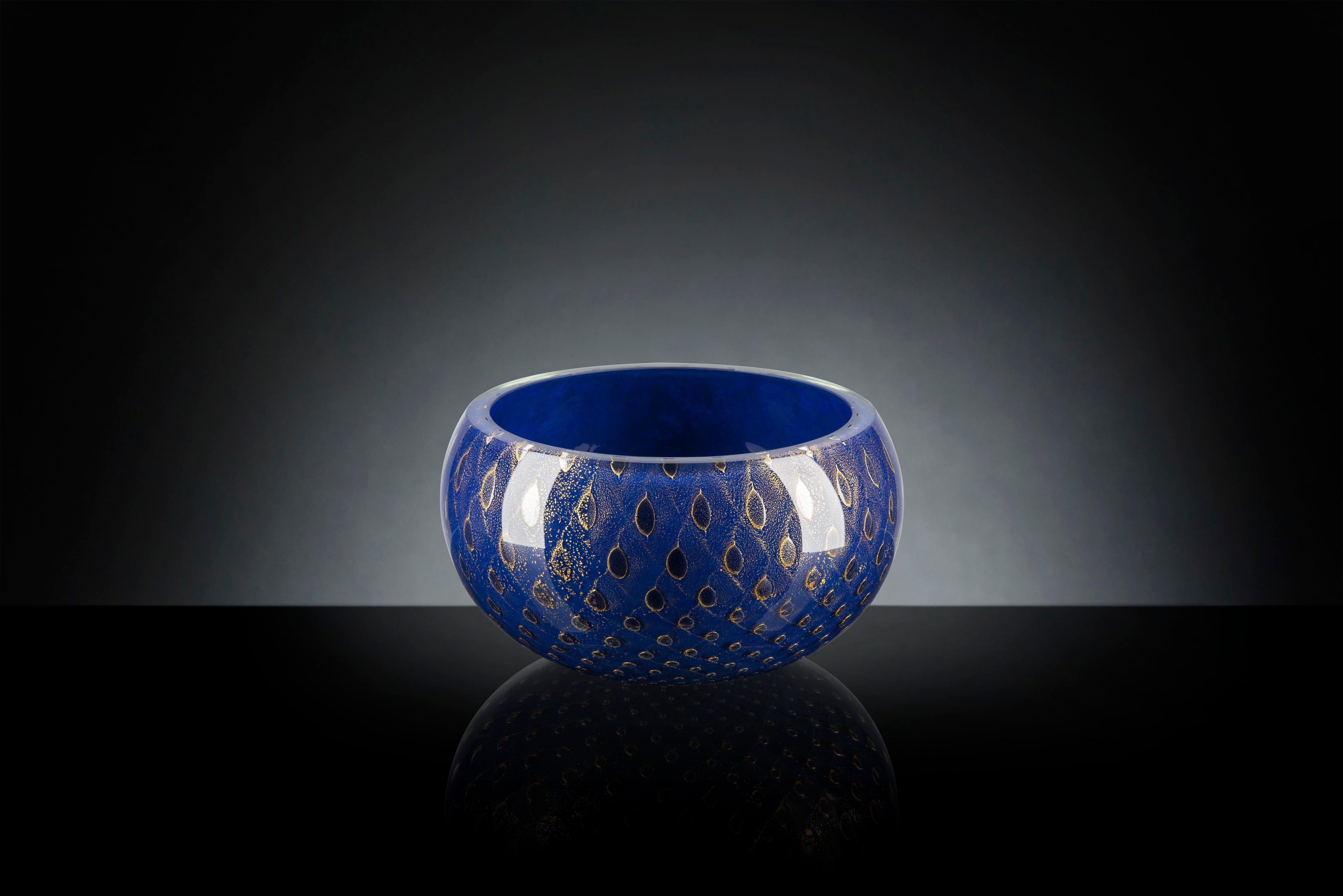 Modern Bowl Mocenigo, Muranese Glass, Gold 24-Karat and Blue, Italy For Sale