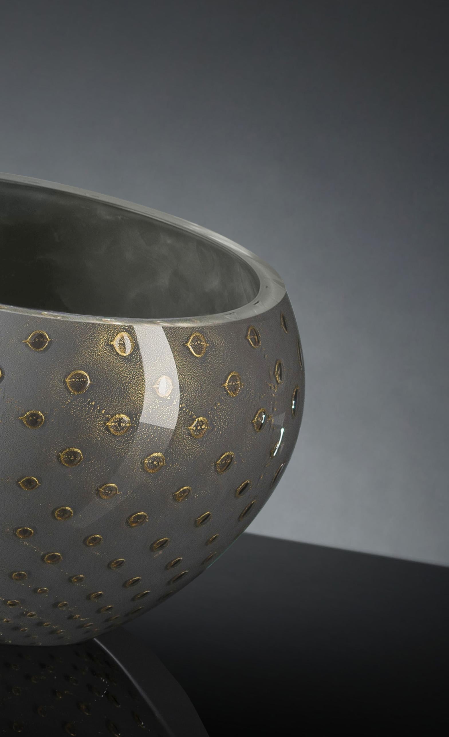 Bowl Mocenigo, Muranese Glass, Gold 24-Karat and Gray, Italy For Sale 1