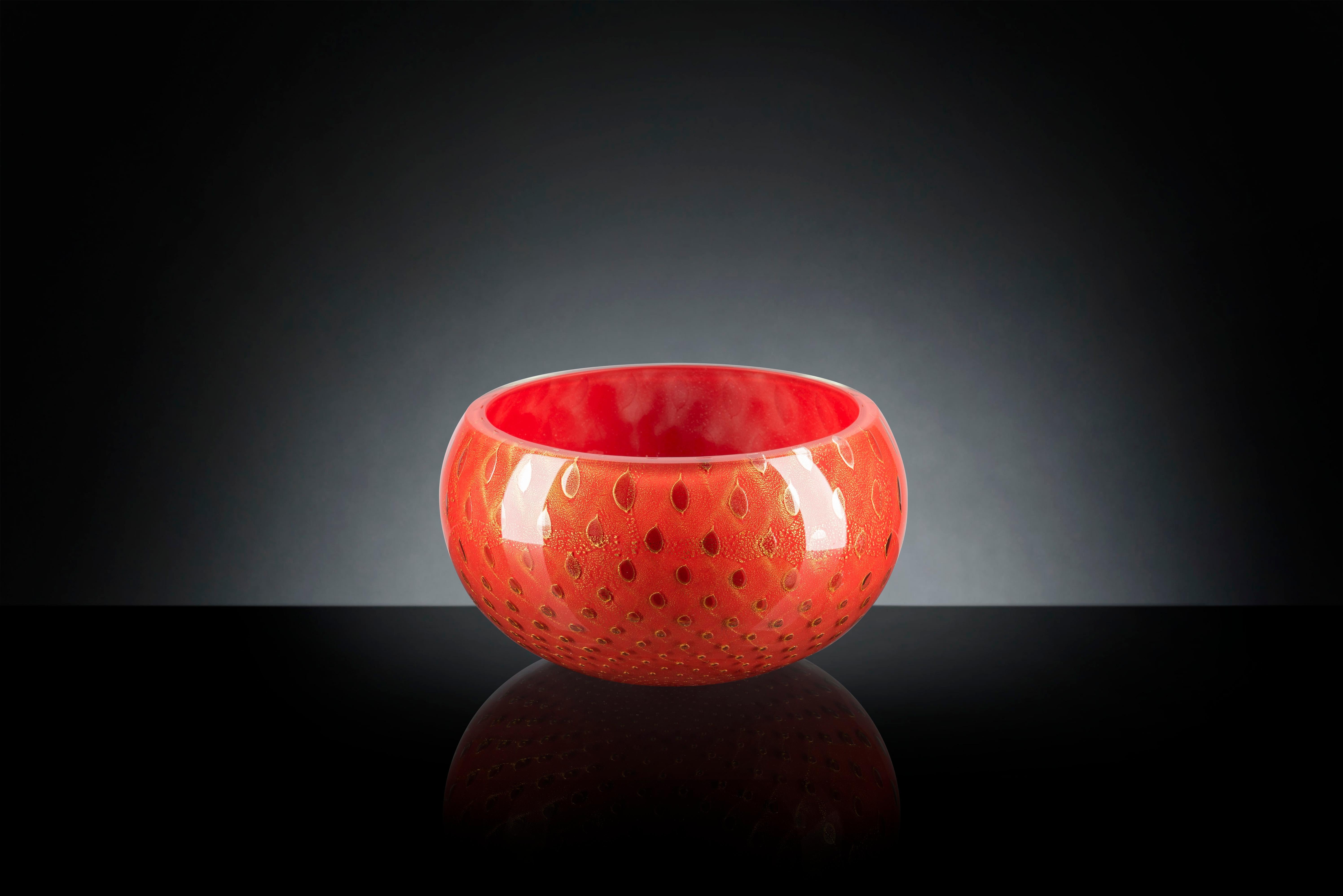 Modern Bowl Mocenigo, Muranese Glass, Gold 24-Karat and Red, Italy For Sale