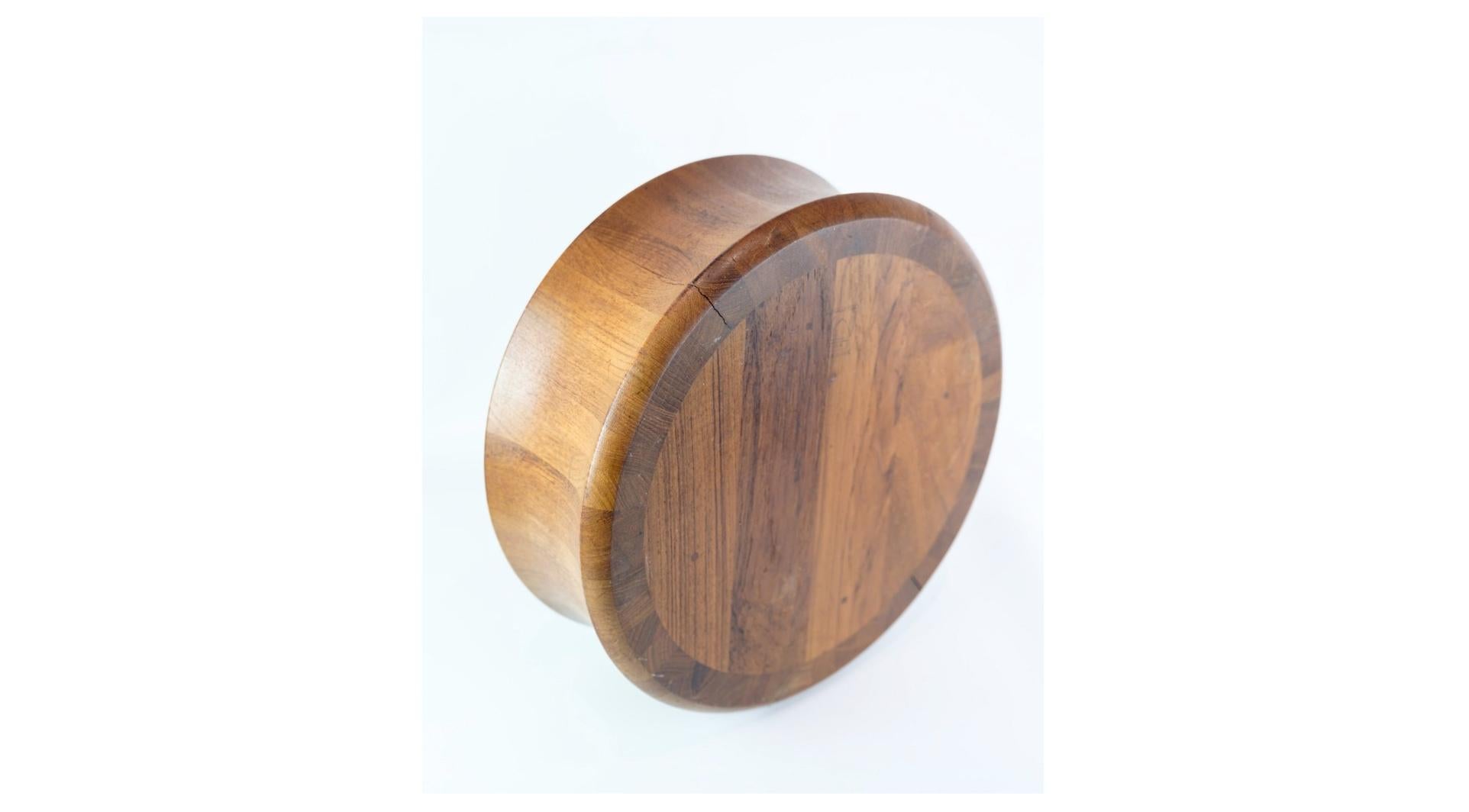 Mid-20th Century Bowl Made In Teak Wood With A Stamp by Digsmed From 1960s For Sale