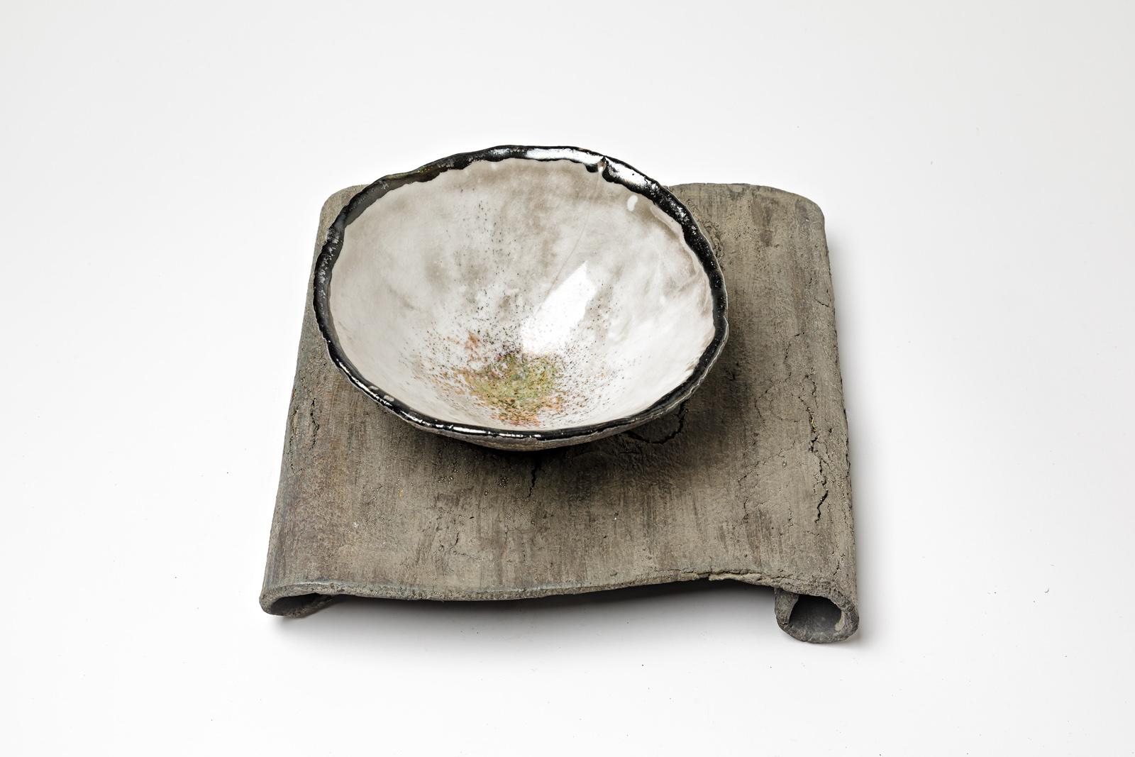 20th Century Bowl on tray in glazed ceramic with pearly white interior by Gisèle ButhodGarçon For Sale
